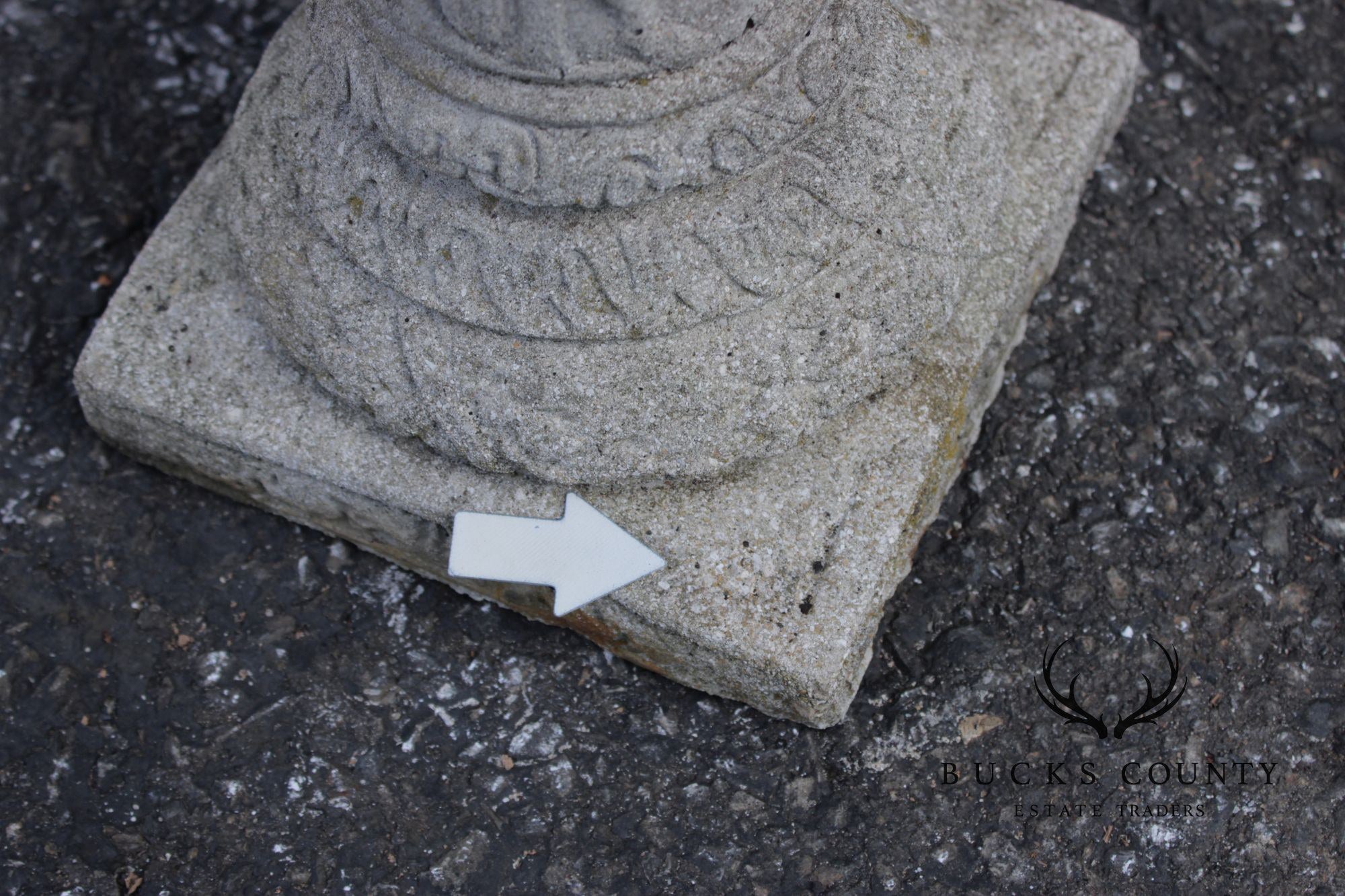Virginial Metalcrafters Roman Style Outdoor Garden Sundial