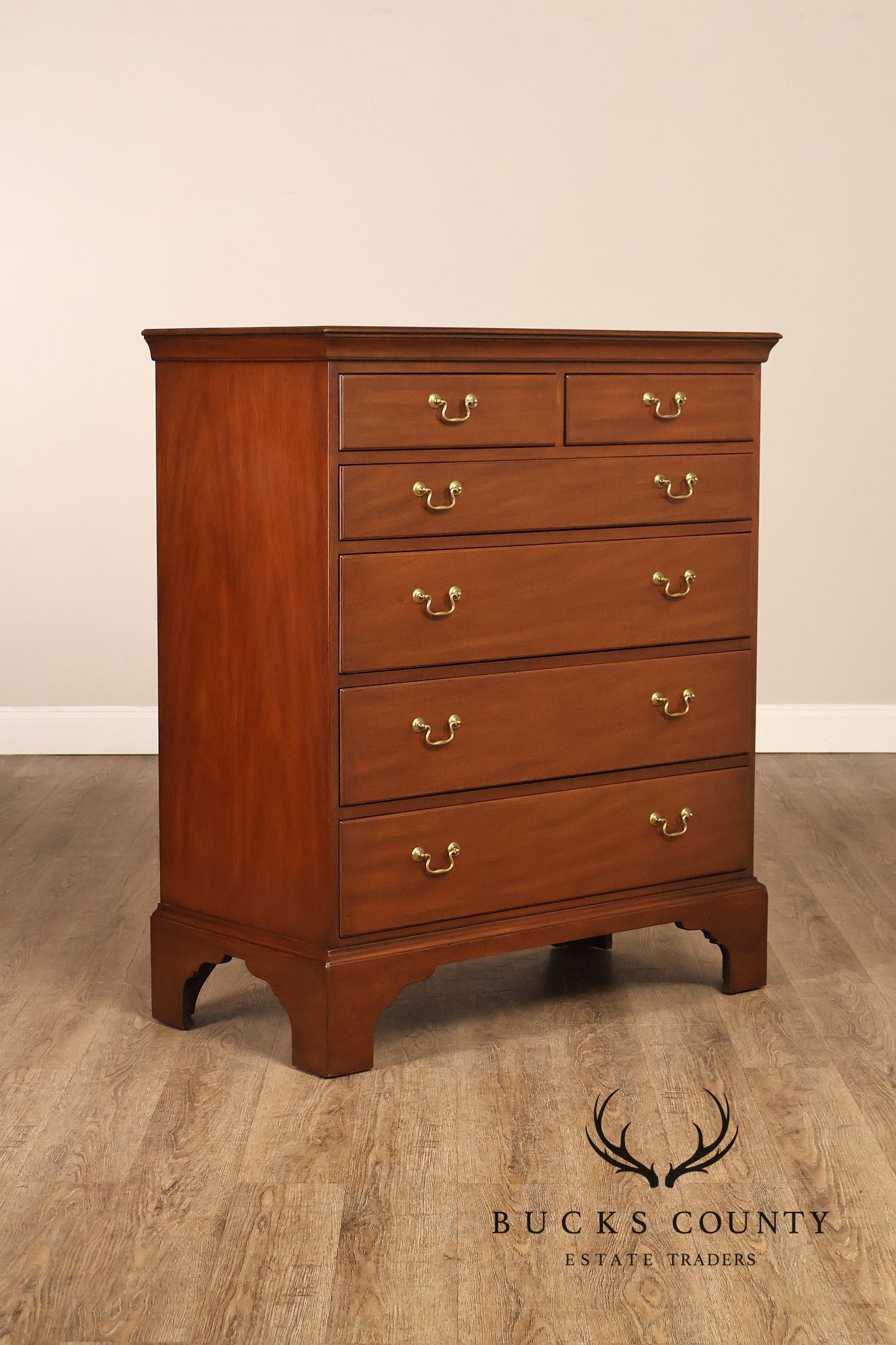 Kittinger Williamsburg Adaptation Georgian Style Mahogany Chest Of Drawers