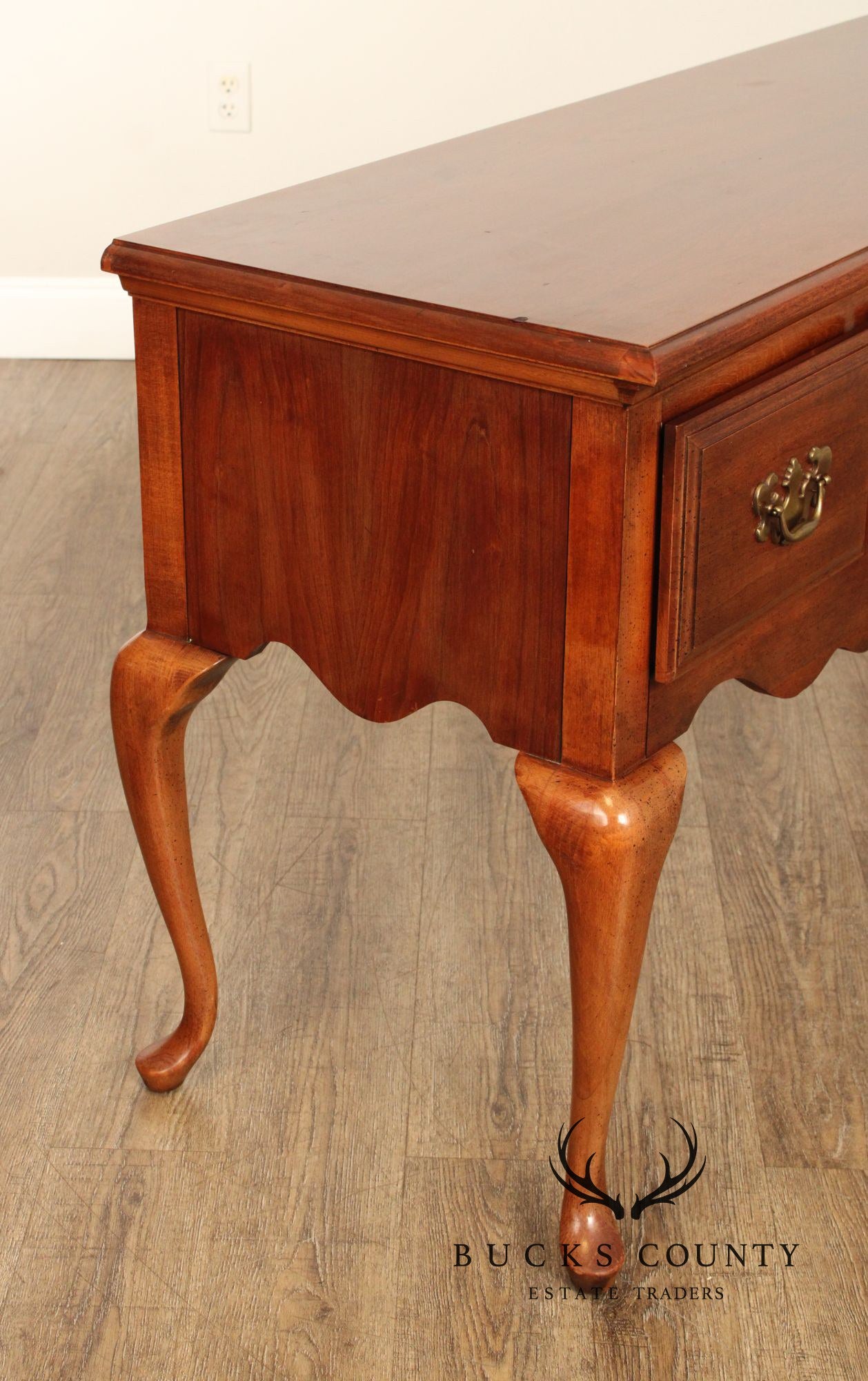 American Drew Queen Anne Style Cherry Sideboard