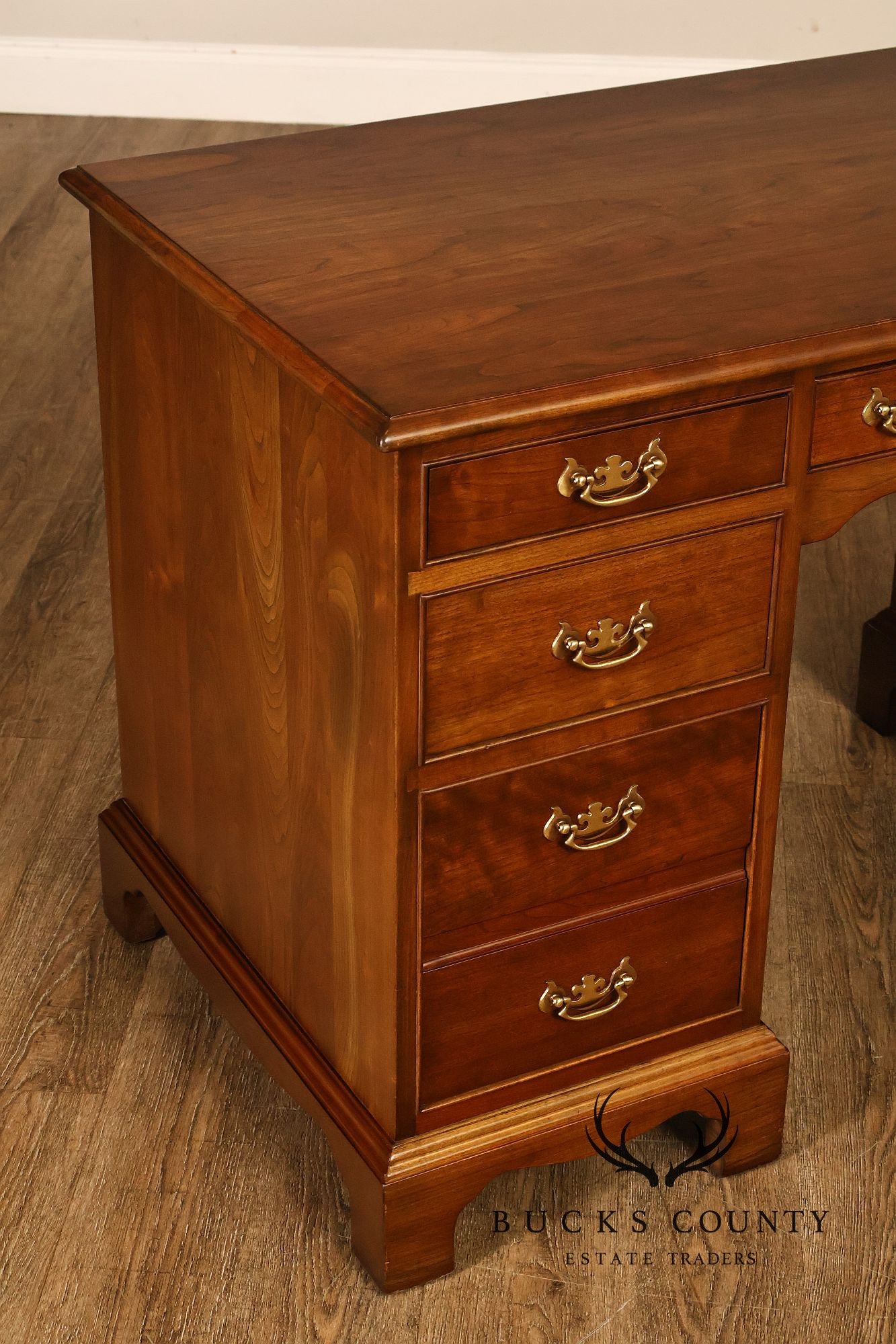 Stickley Chippendale Style Cherry Kneehole Desk