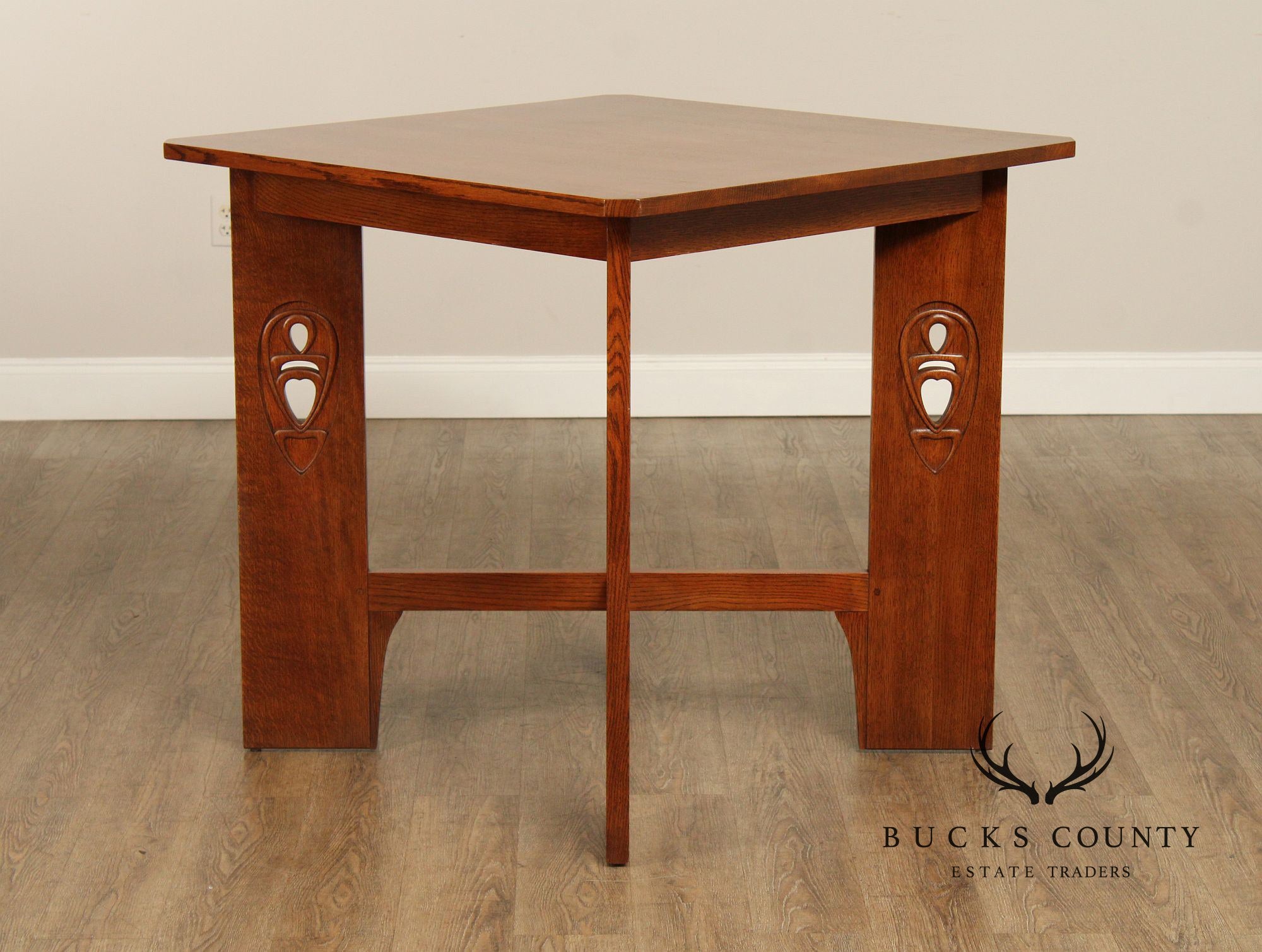 Stickley Mission Collection Oak Argyle Street Bistro Table