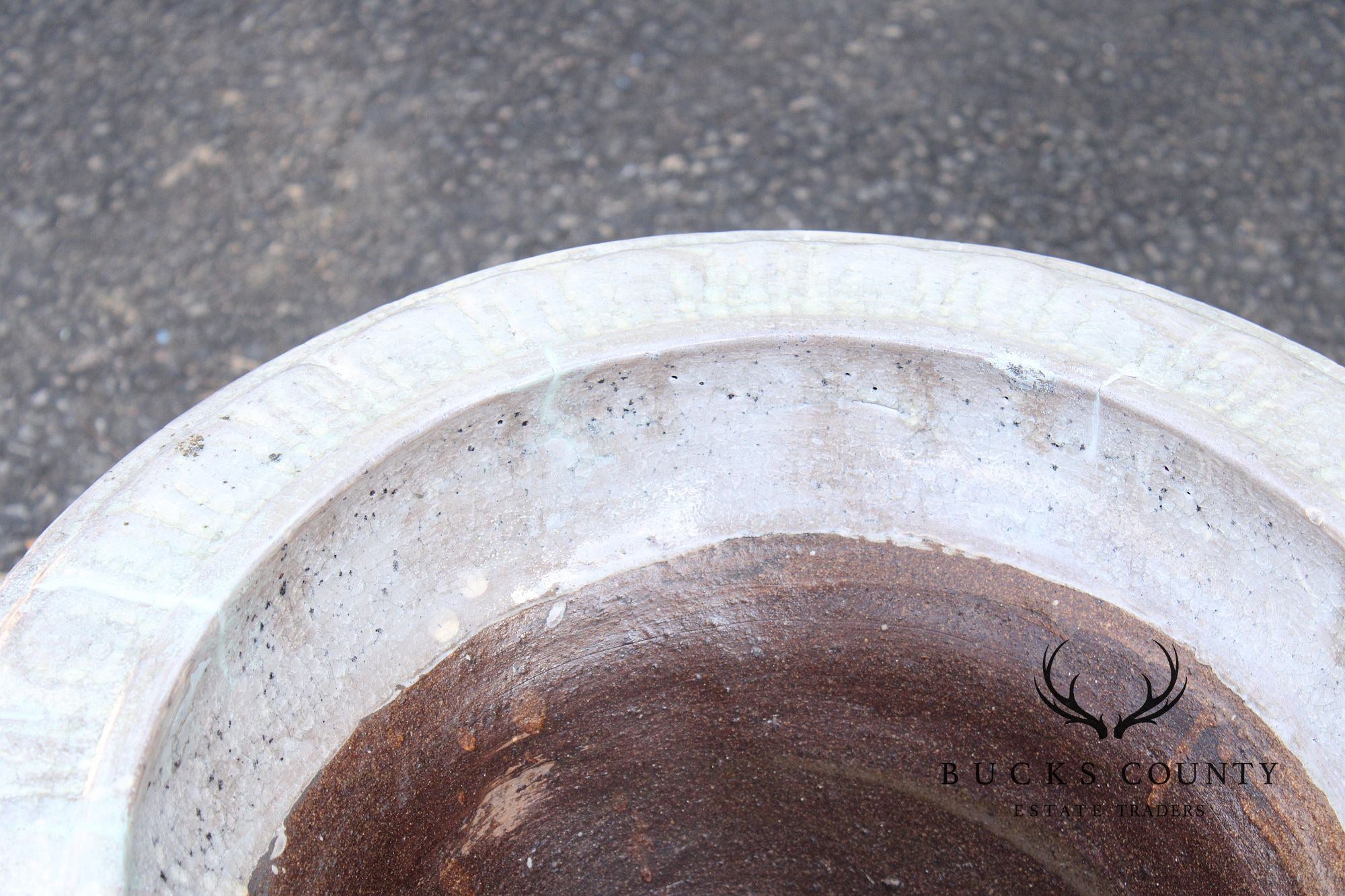 Classical Style Glazed Terracotta Garden Urn Planter