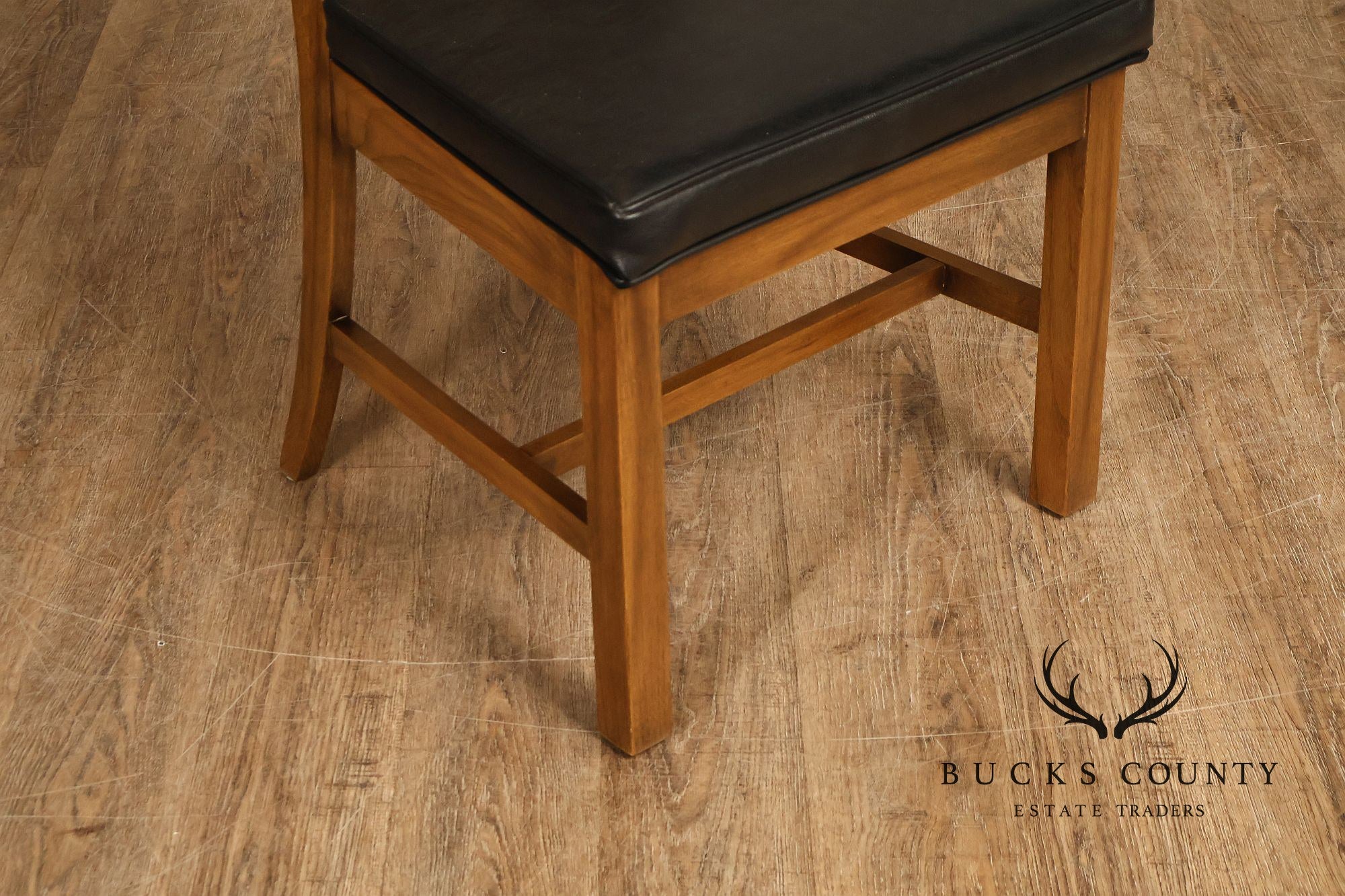 Young Manufacturing Mid Century Modern Set of Six Dining Chairs