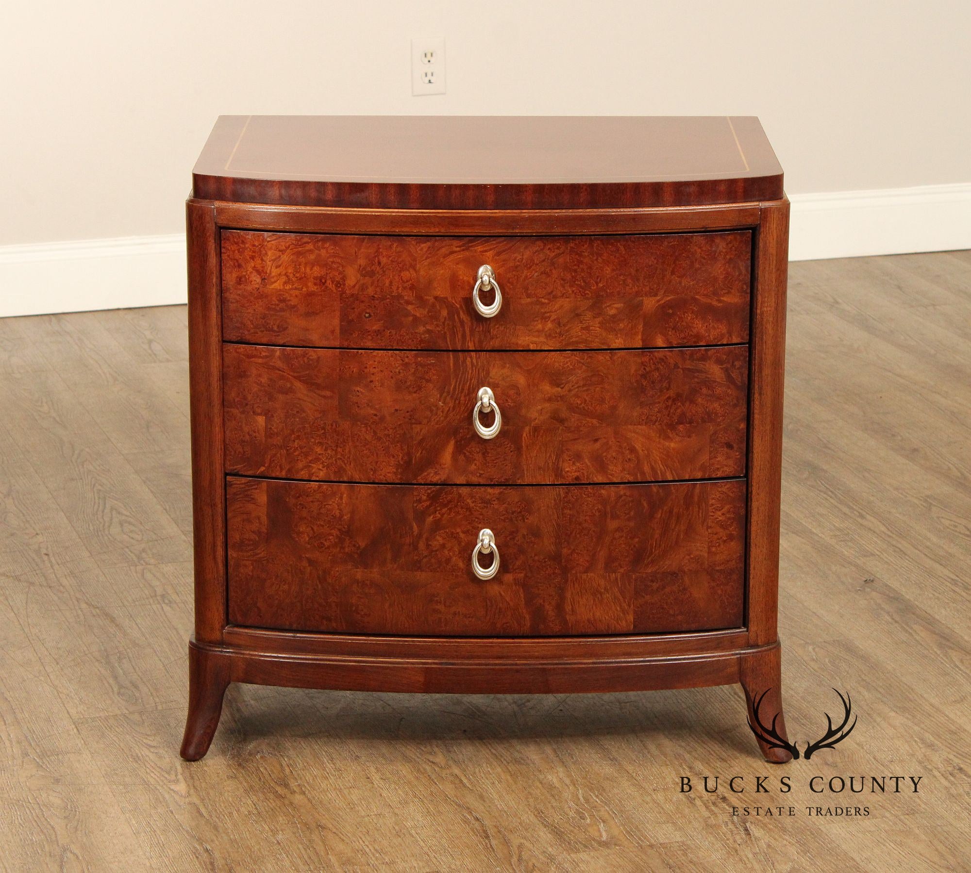 Thomasville 'Bogart' Mahogany Chest Of Drawers