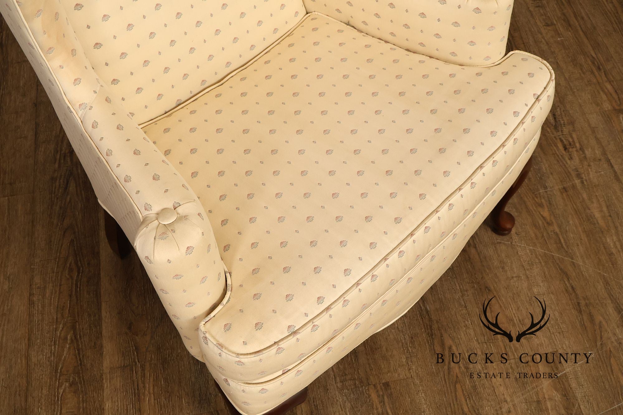 Ethan Allen Queen Anne Style Vintage Pair of Wing Chairs