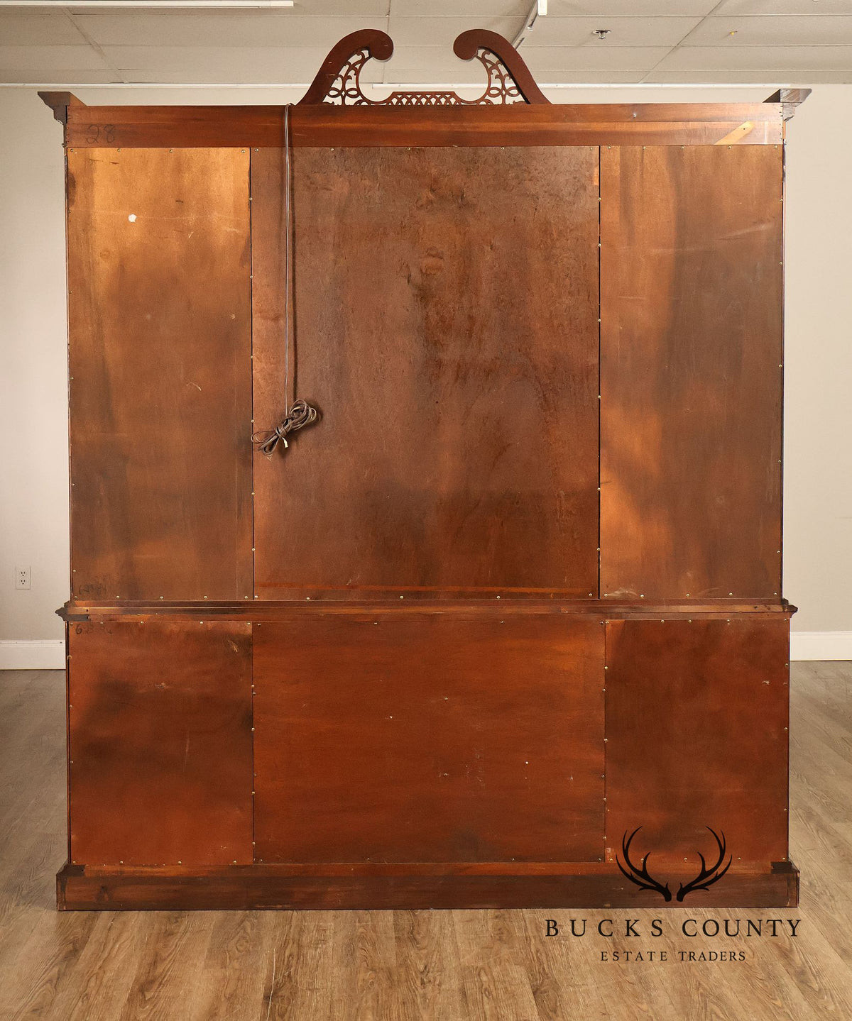 Councill Georgian Style Banded Mahogany Breakfront Bookcase
