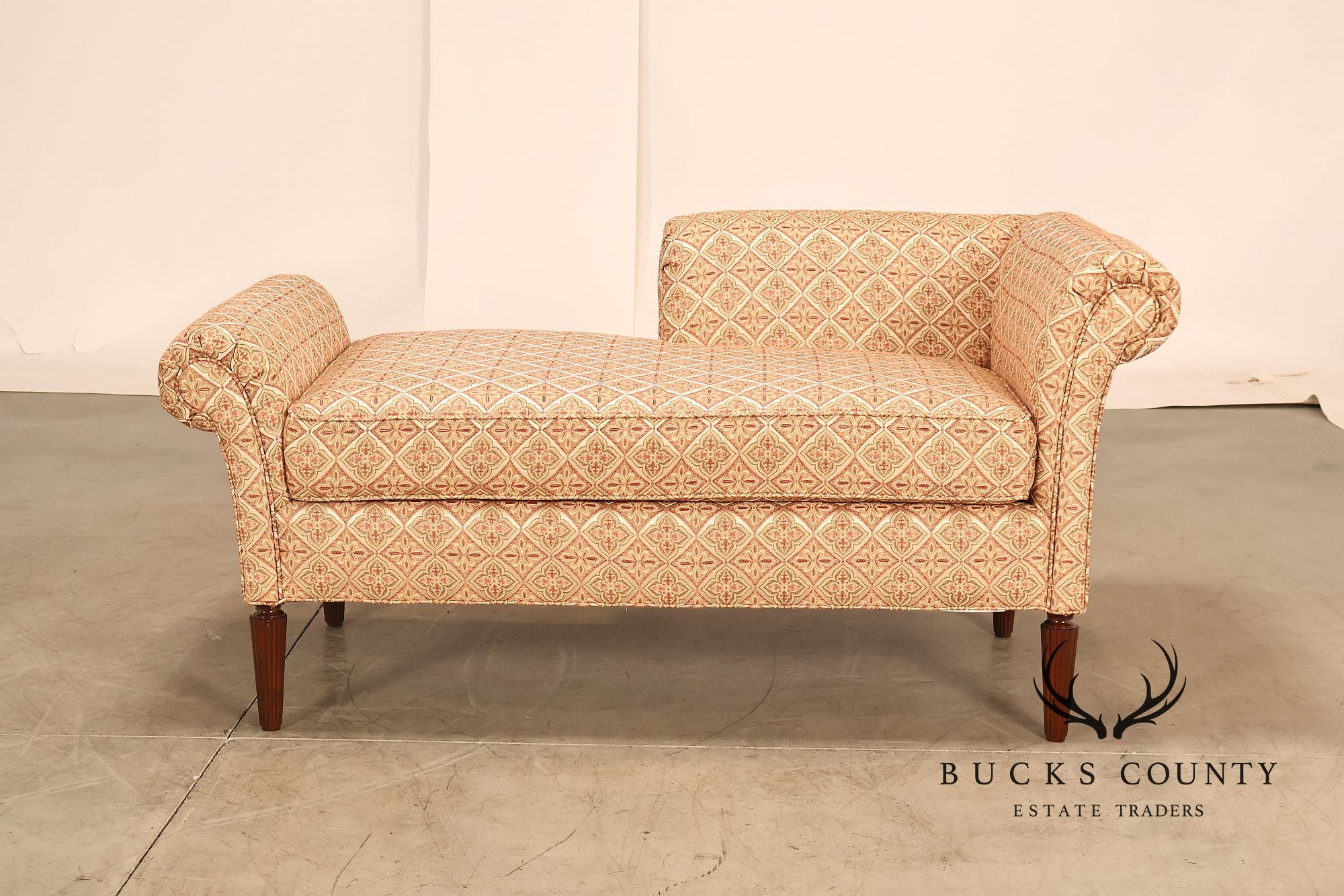 Harden Custom Upholstered Traditional Left Chaise Lounge