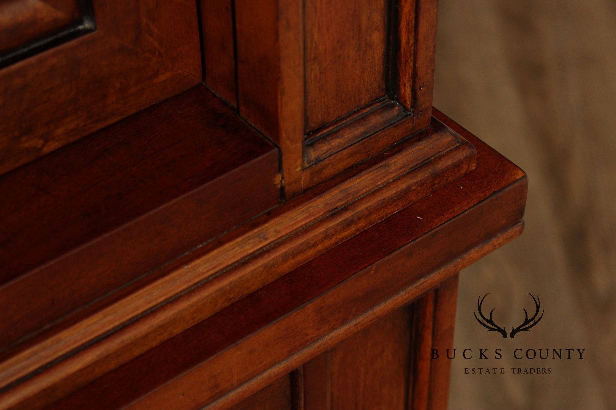 Ethan Allen 'Townhouse' Burlwood Bookcase China Display Cabinet