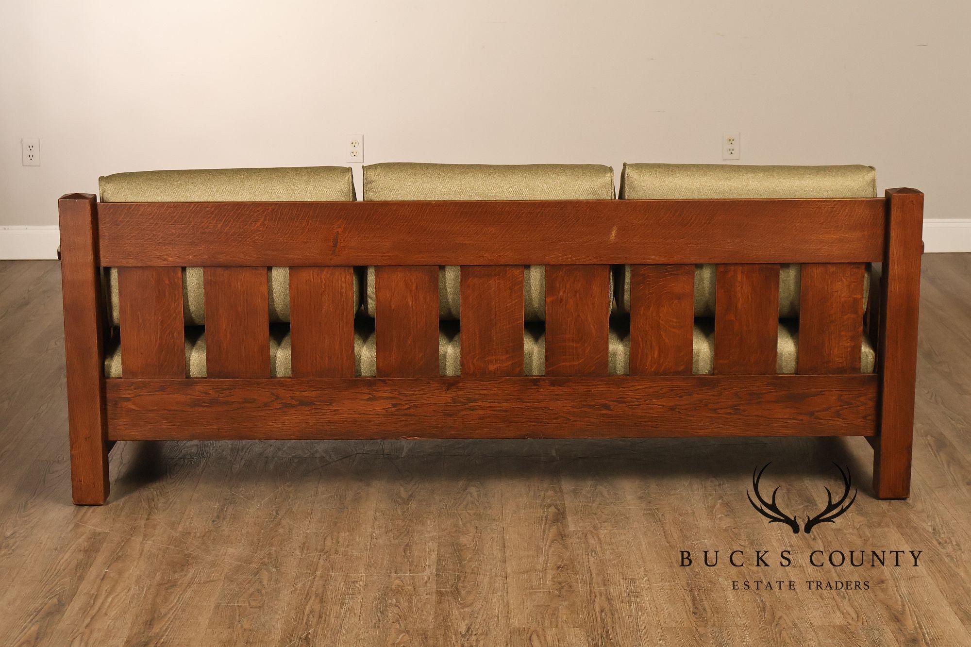 Custom Quality Mission Style Oak Settle Sofa
