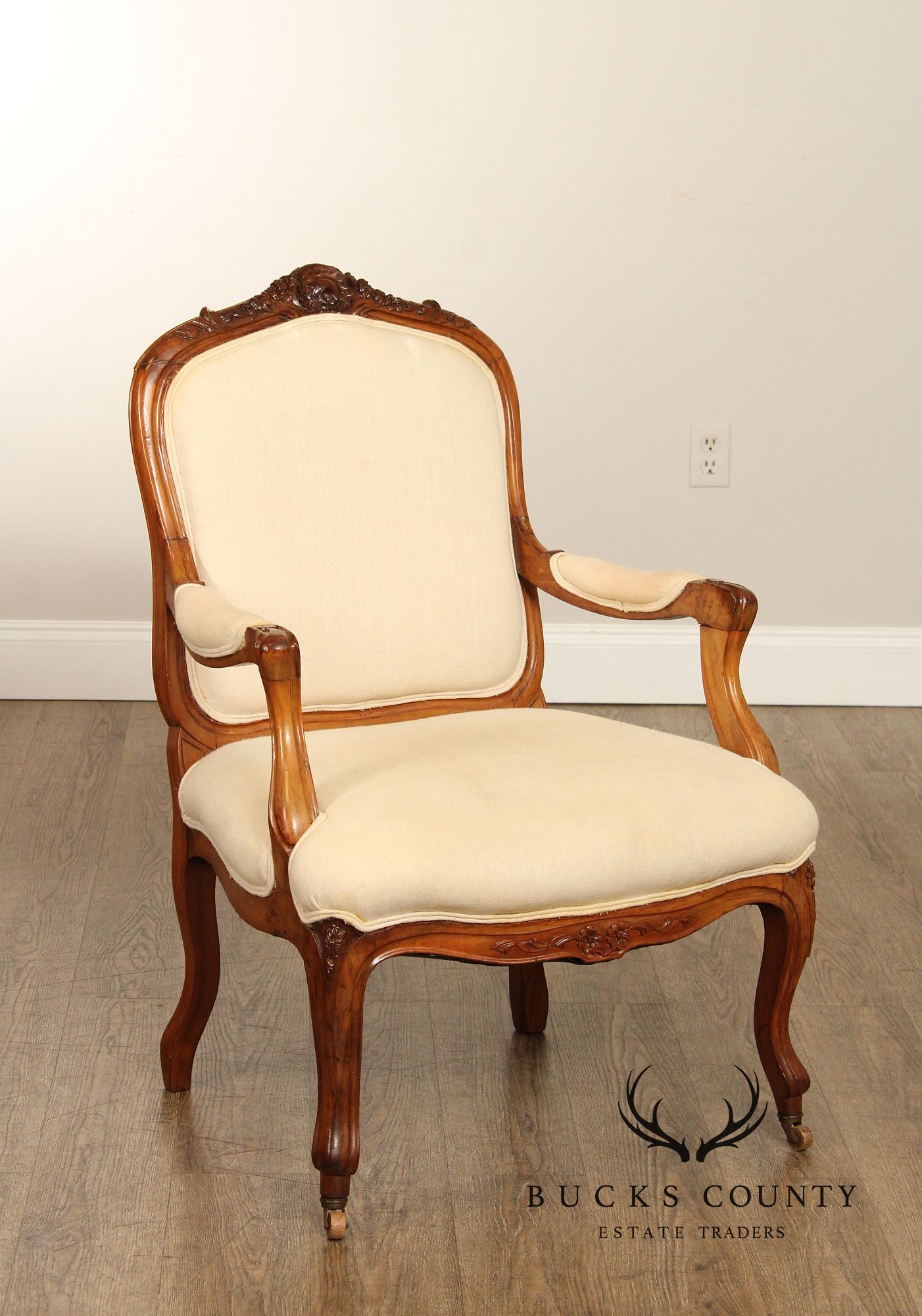 Antique French Louis XV Style Pair of Carved Walnut Fauteuil Armchairs