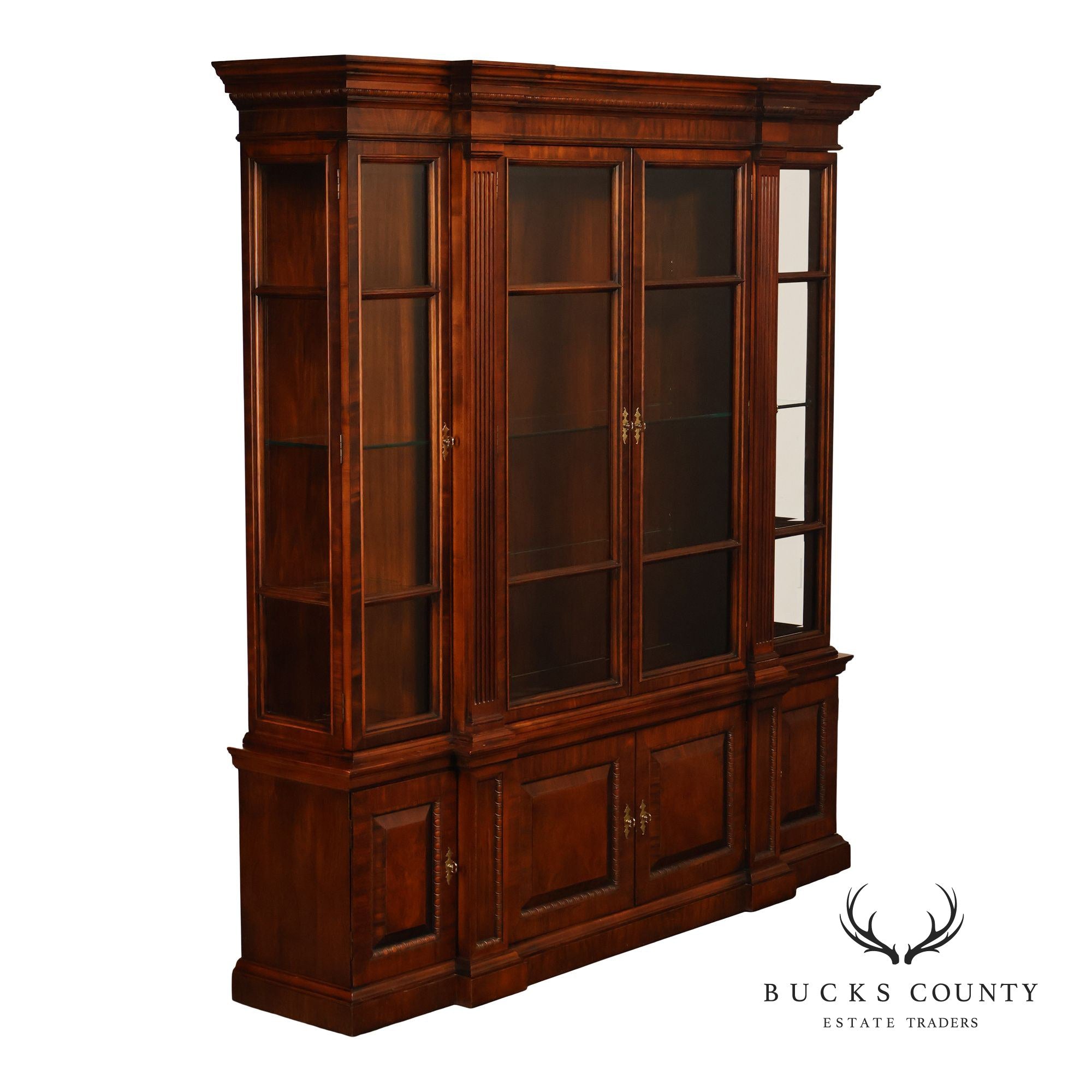 Henredon Furniture Georgian Style Mahogany Breakfront