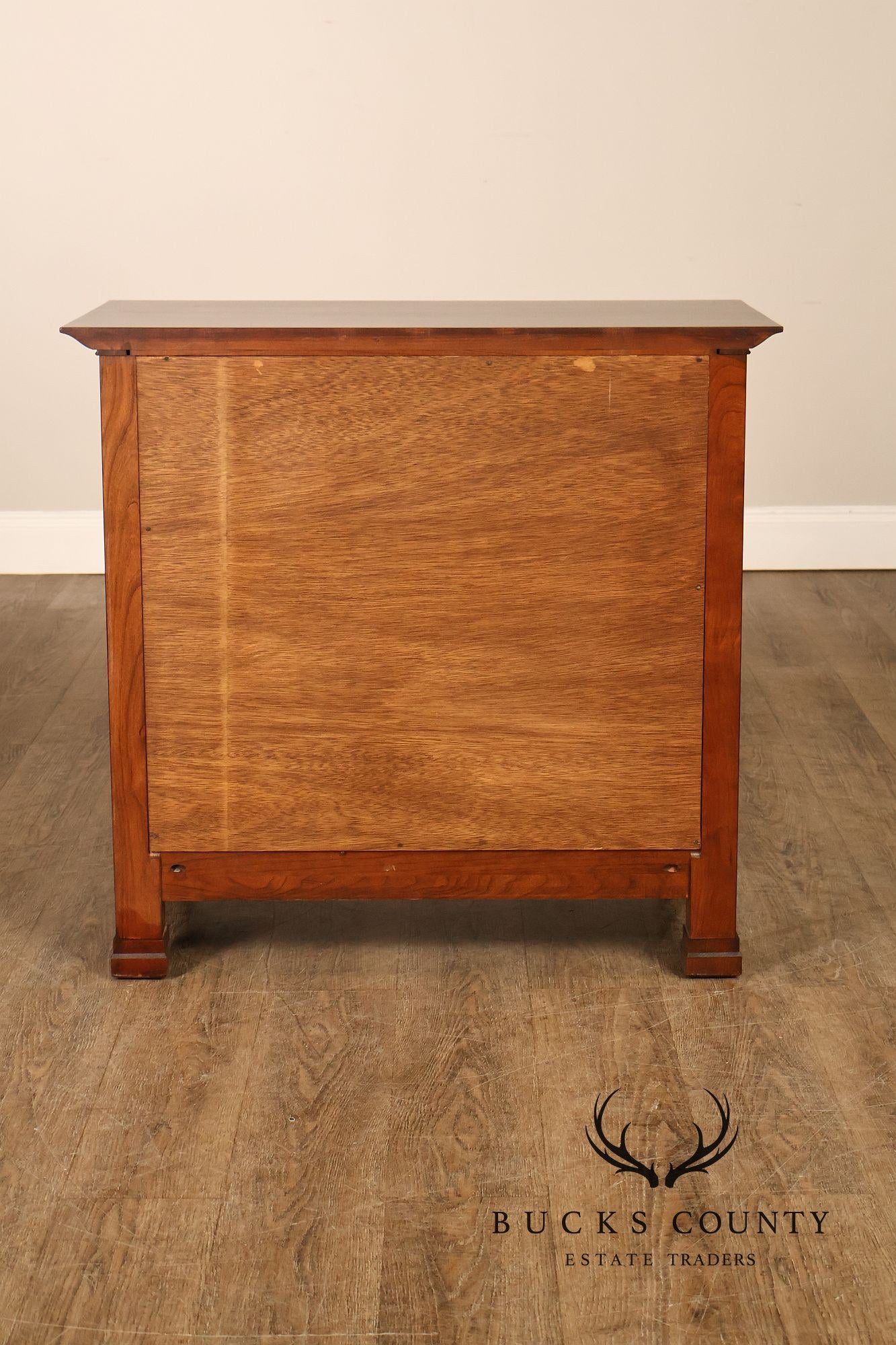 Stickley Edinburgh Collection Pair Of Cherry Nightstands
