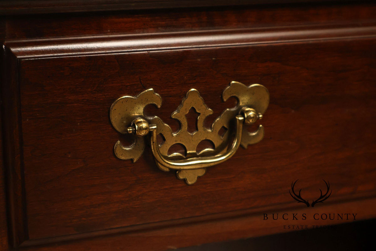 Ethan Allen 'Georgian Court' Pair of Cherry Open Nightstands