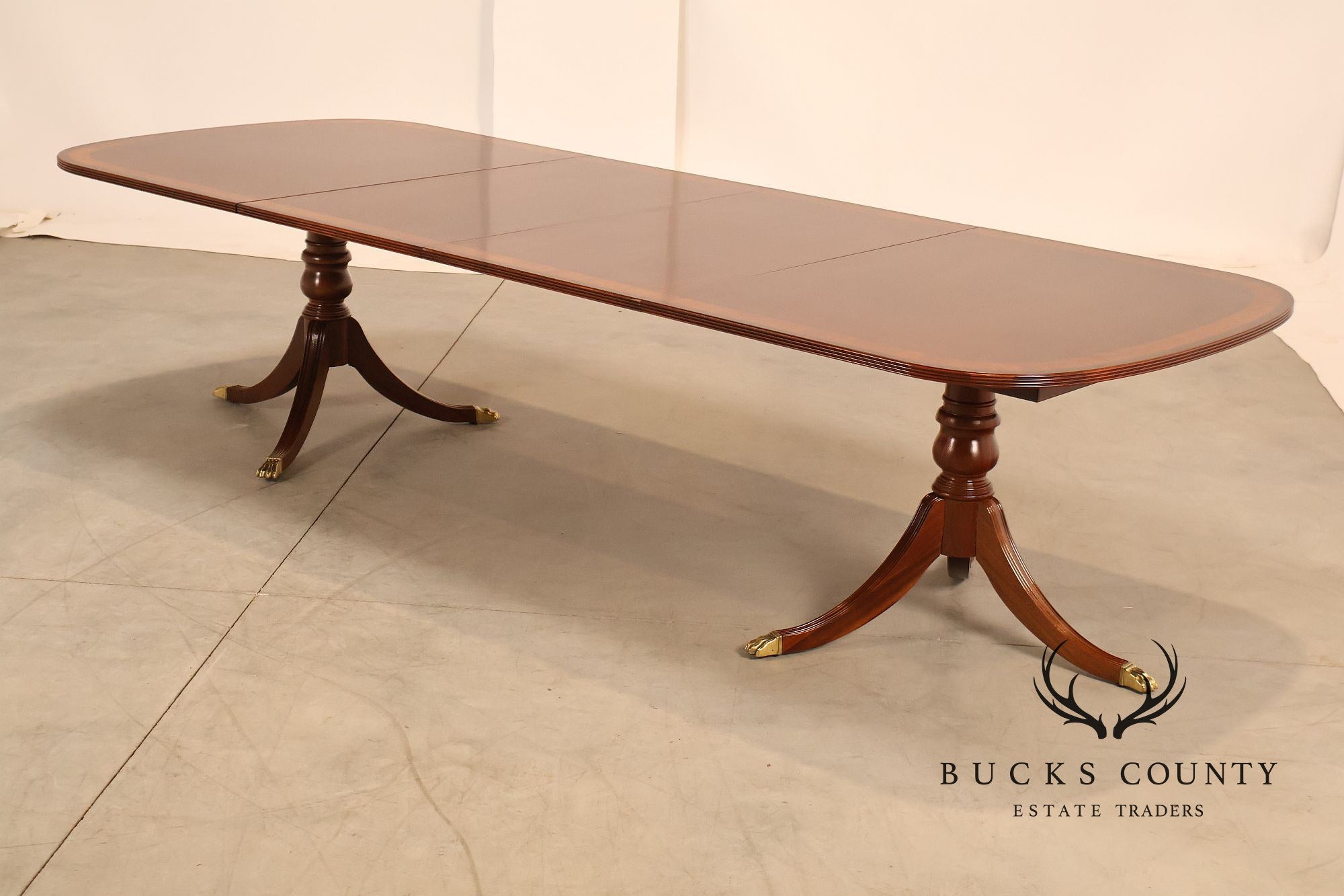 Ethan Allen '18th Century Mahogany' Collection Dining Table