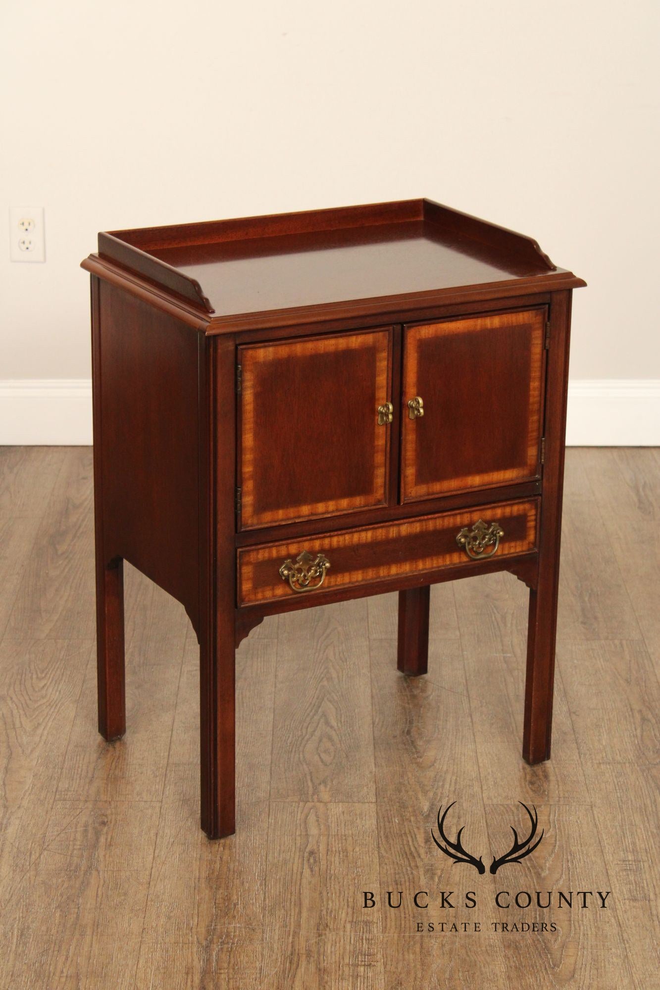 Drexel 18th Century Collection Pair of Mahogany Nightstands