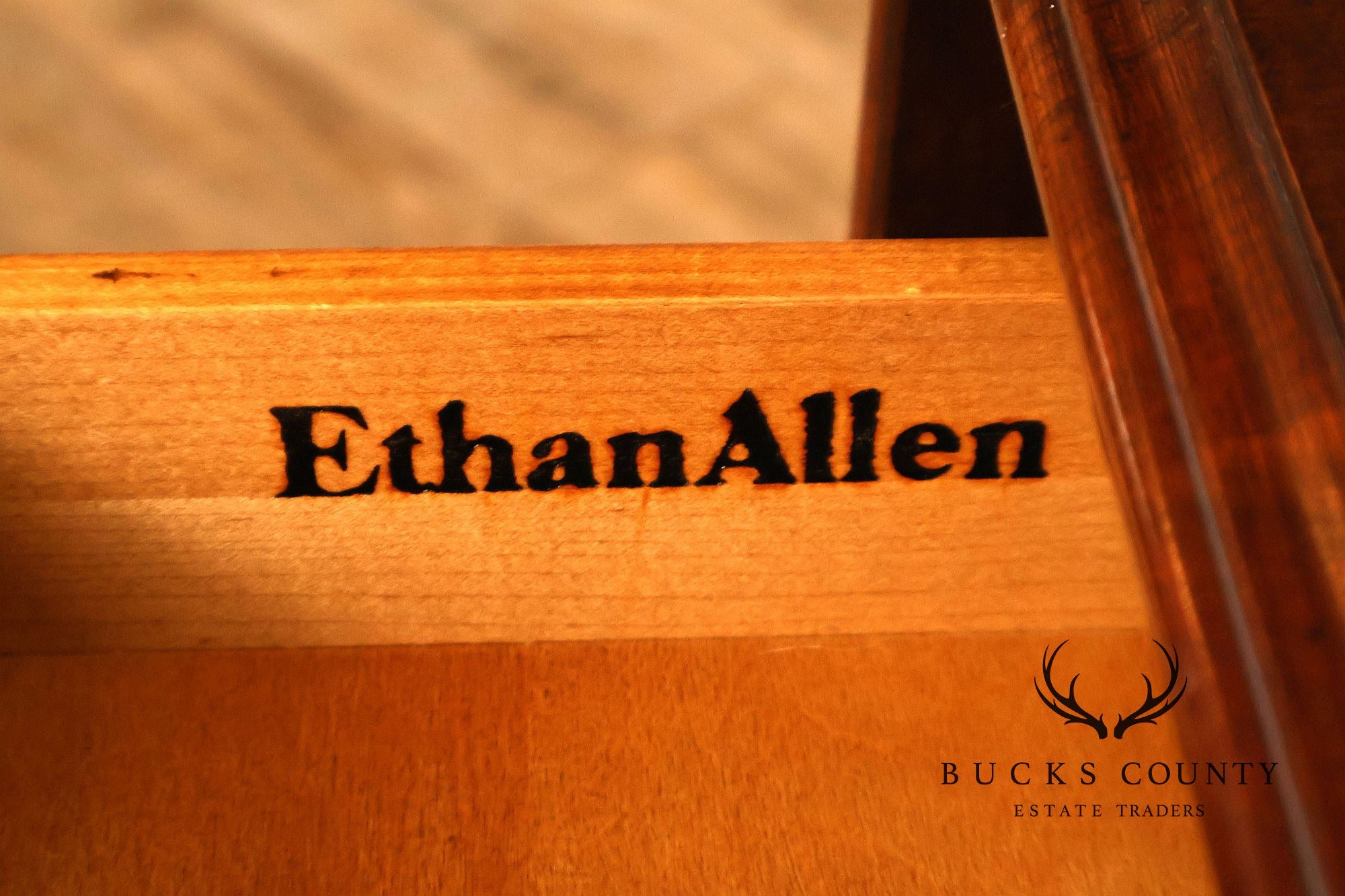 Ethan Allen Vintage Queen Anne Style Cherry Drop Leaf Side Table