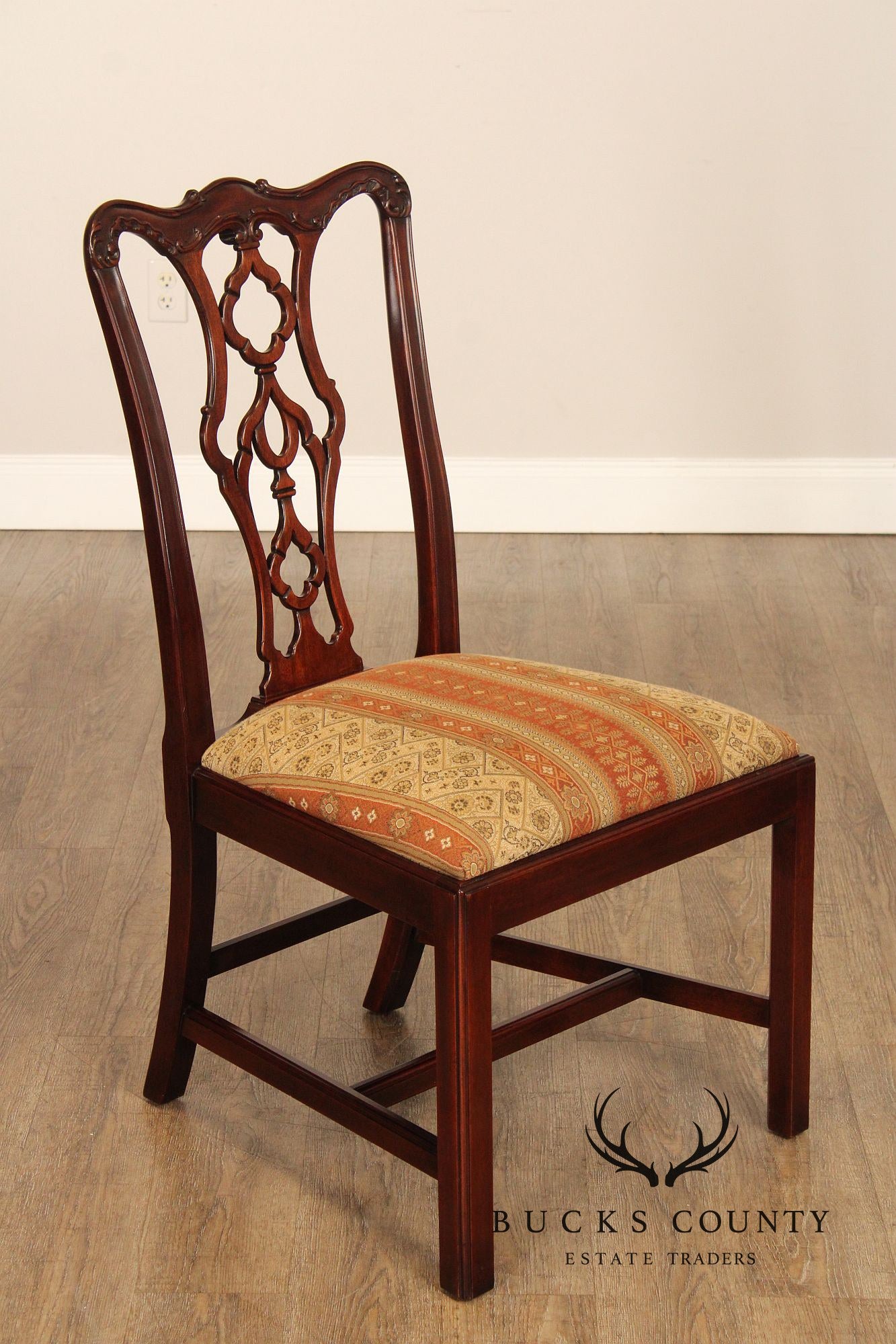 Henkel Harris Chippendale Style Set of Eight Mahogany Dining Chairs