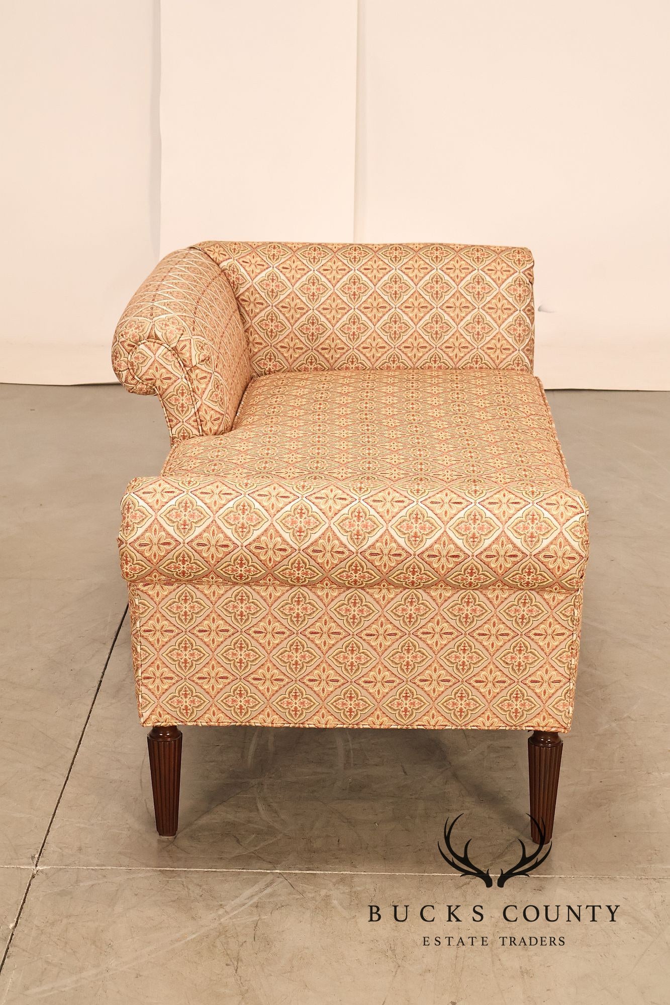 Harden Custom Upholstered Traditional Left Chaise Lounge