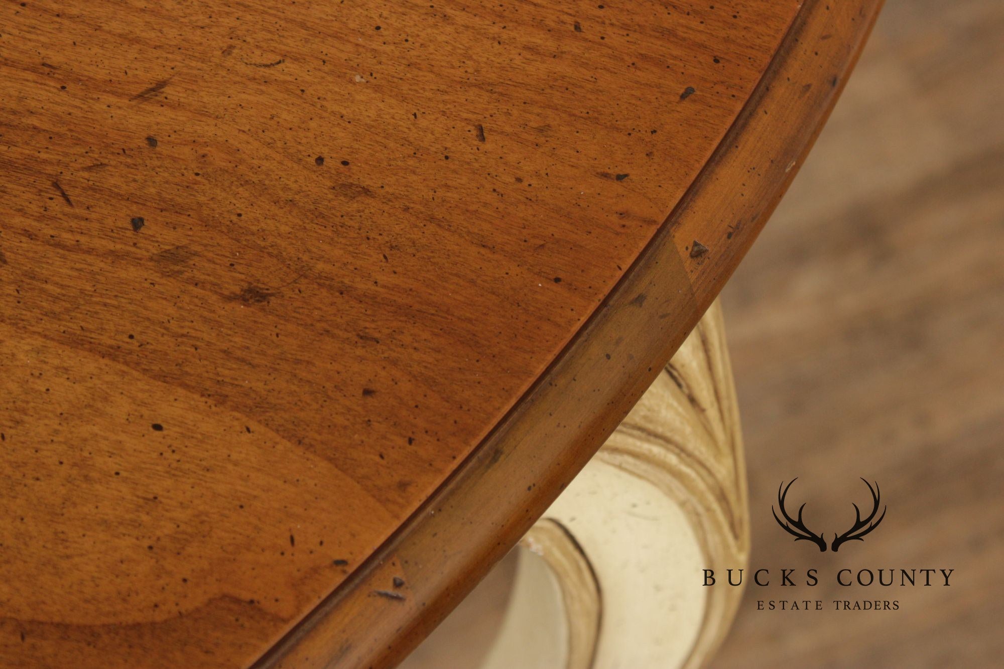 Henredon French Provincial Style Expandable Dining Table