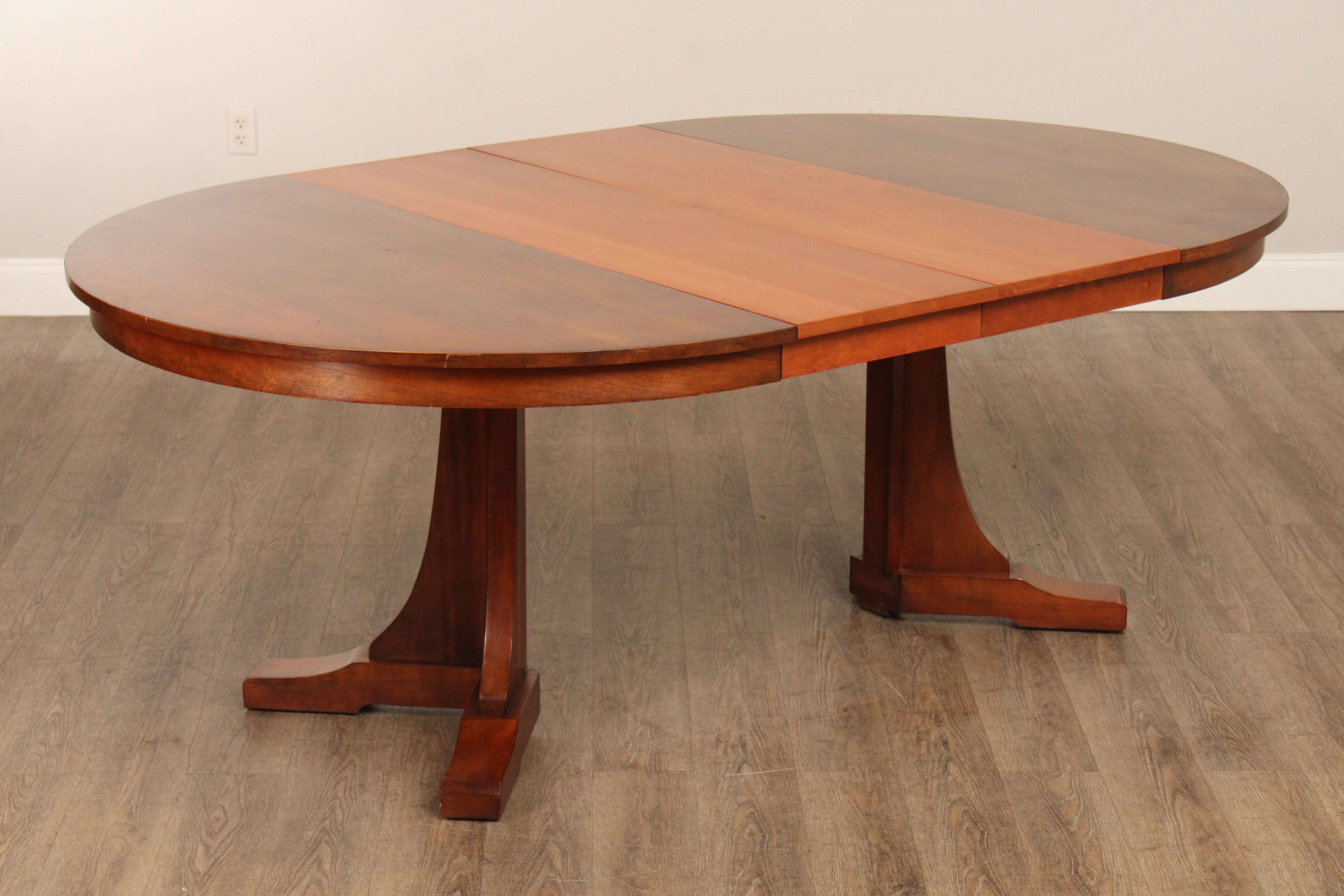 Stickley Mission Collection Round Cherry Expandable Pedestal Dining Table