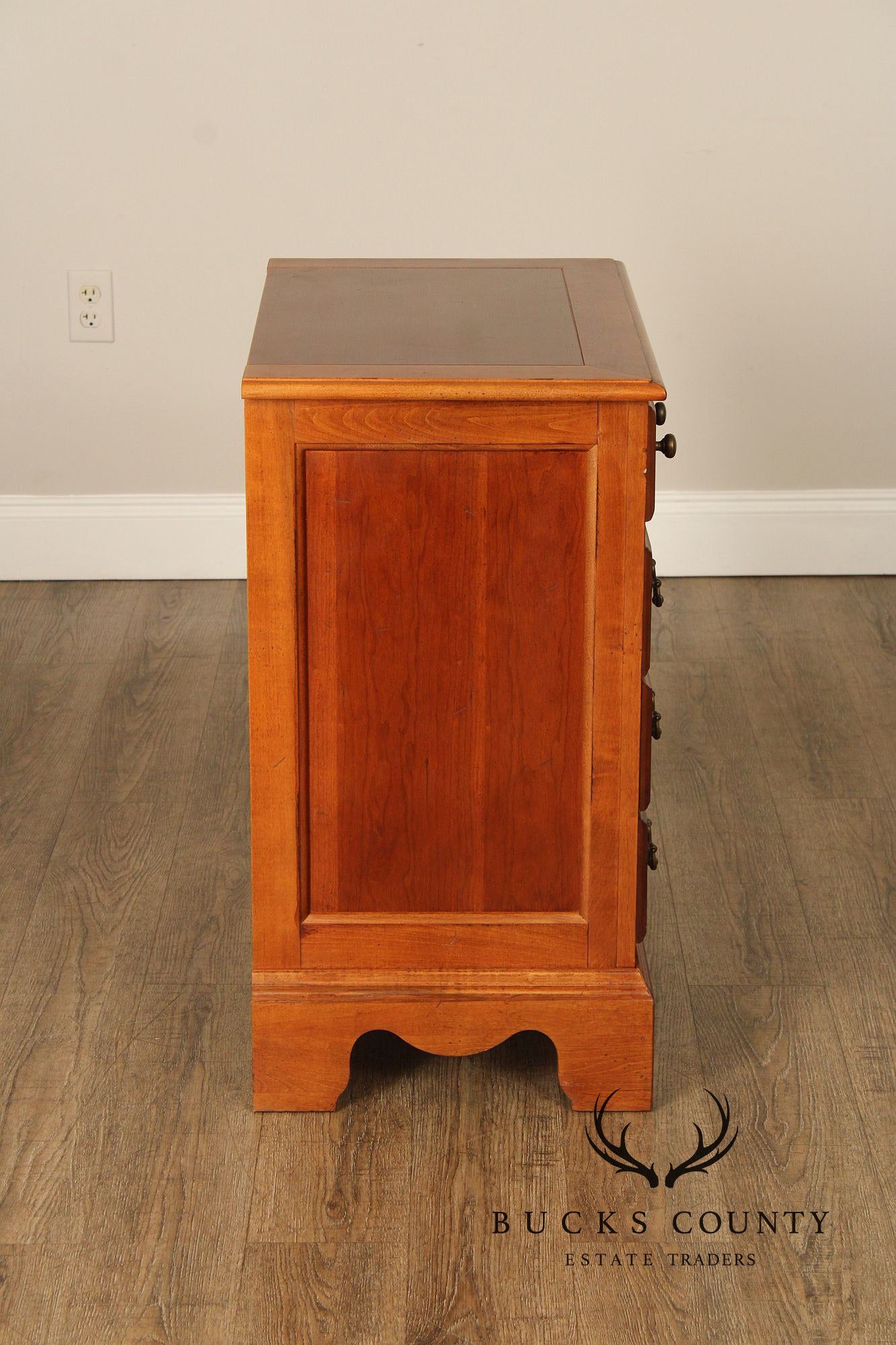 Vaughn Furniture Traditional Bedside Chest