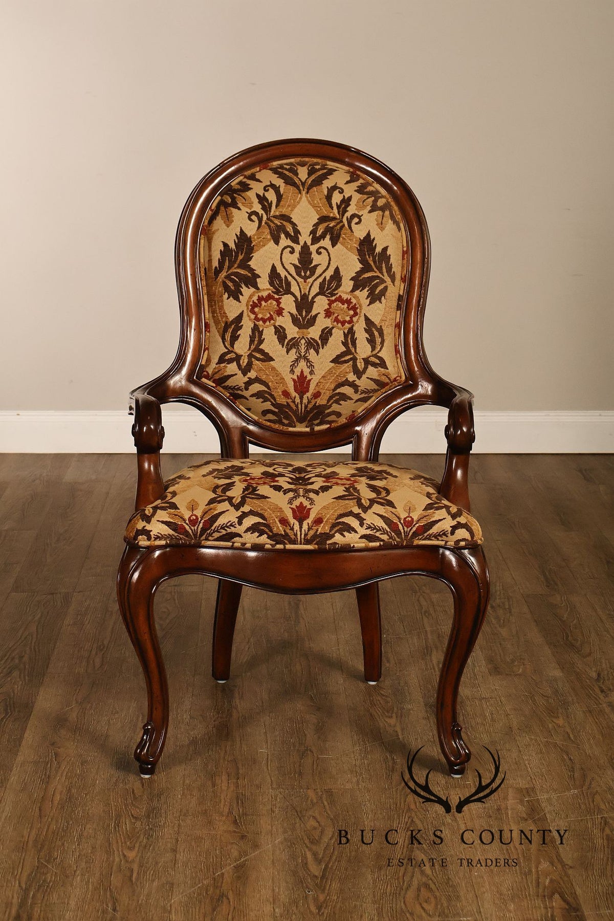 Henredon French Louis XV Style Set of Eight Dining Chairs