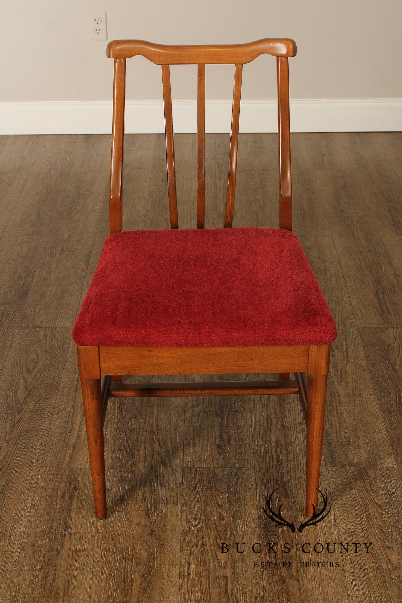 Mid Century Modern Set of Six Walnut Dining Chairs