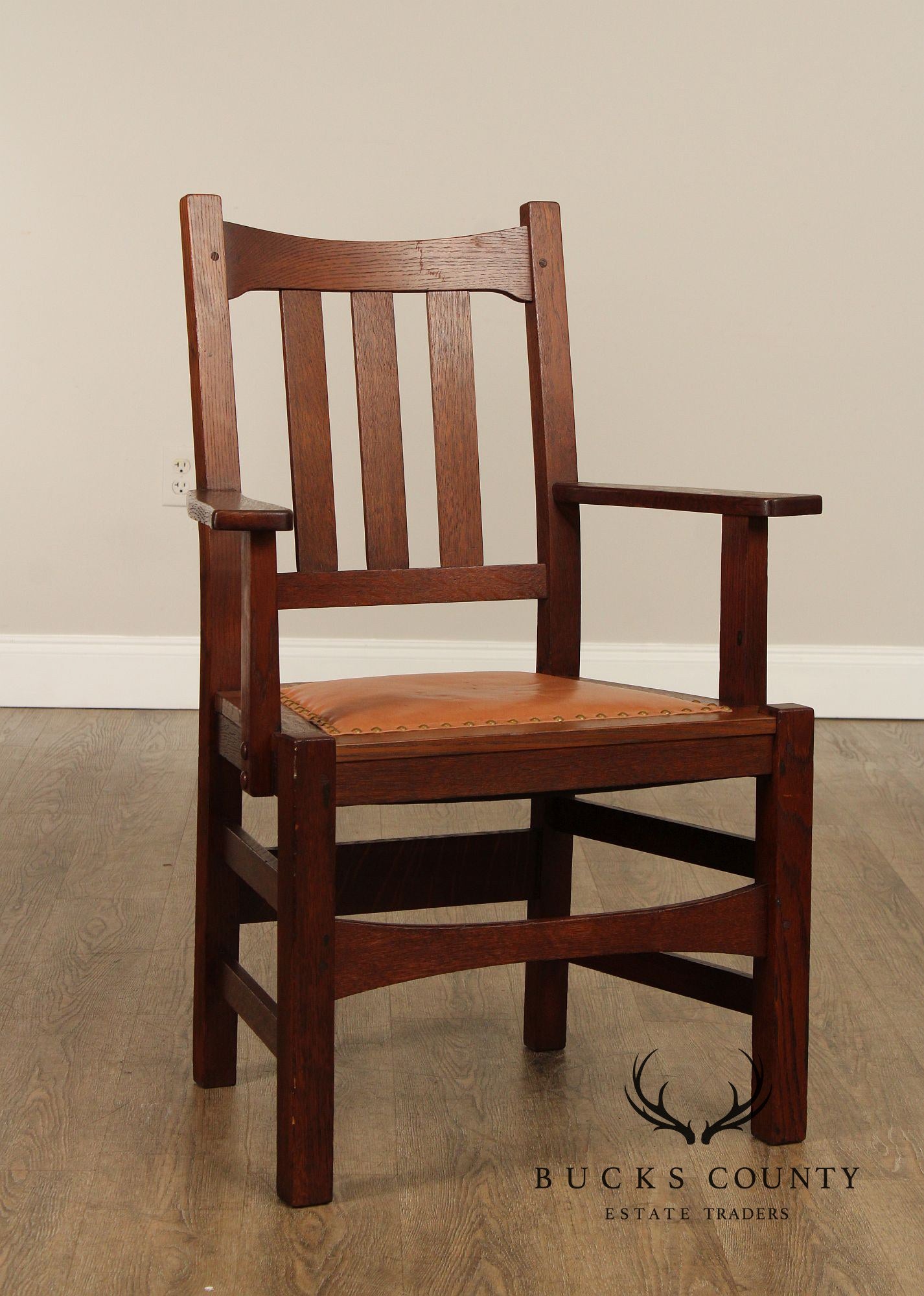 Stickley Brothers Set of Eight Mission Oak and Leather Dining Chairs