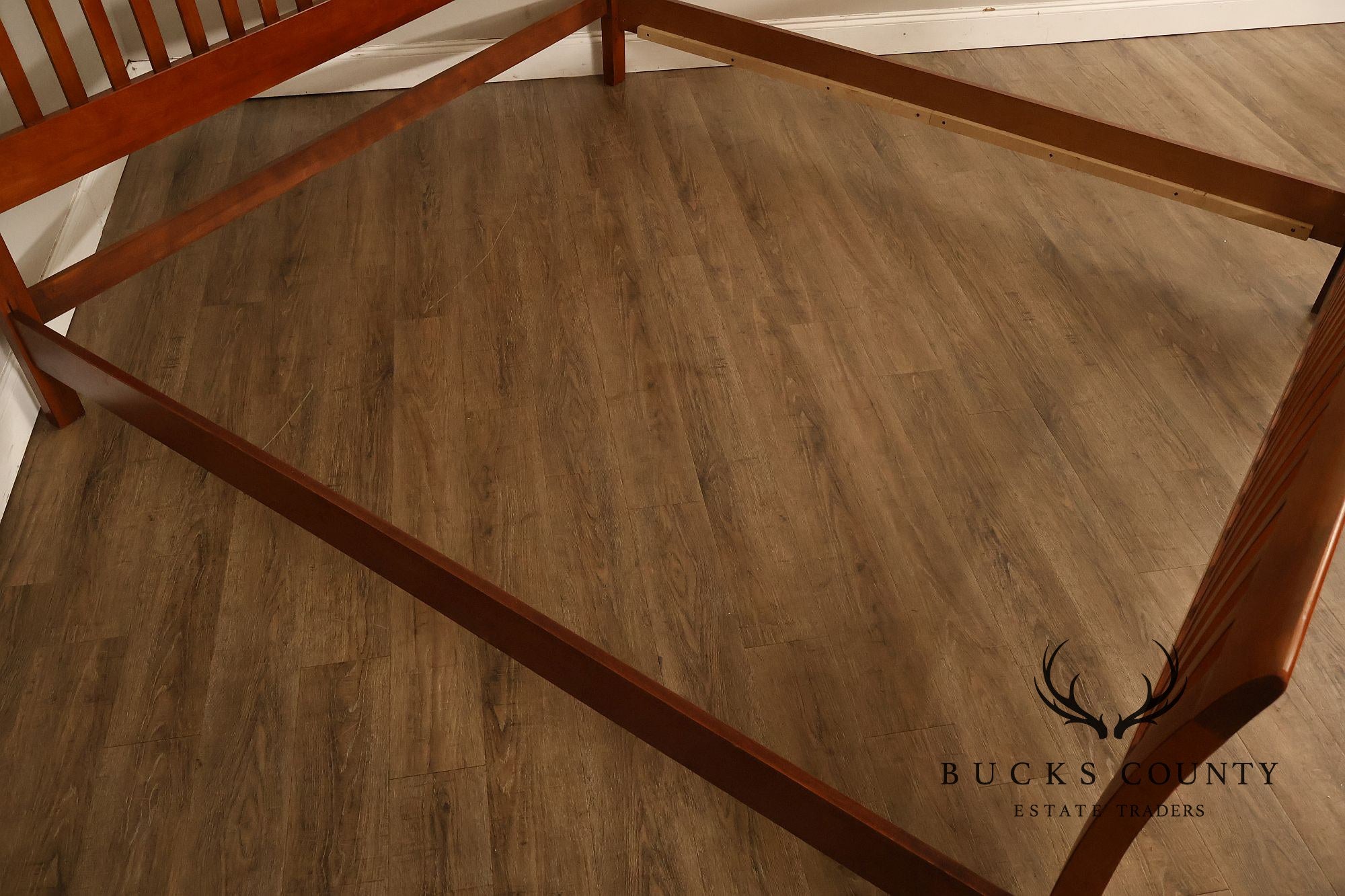 Kincaid Furniture Mission Style Cherry Slatted  King Size Sleigh Bed