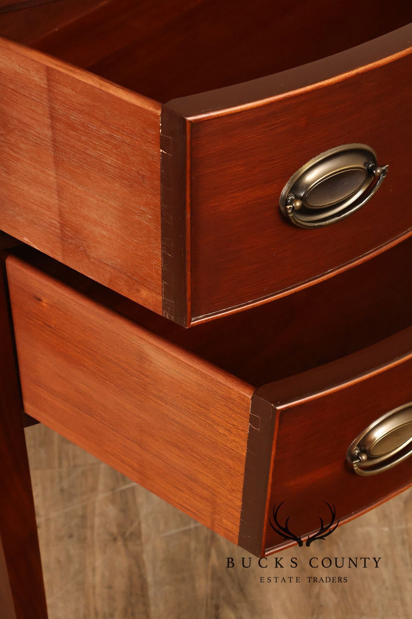 Hitchcock Furniture Hepplewhite Style Mahogany Sideboard