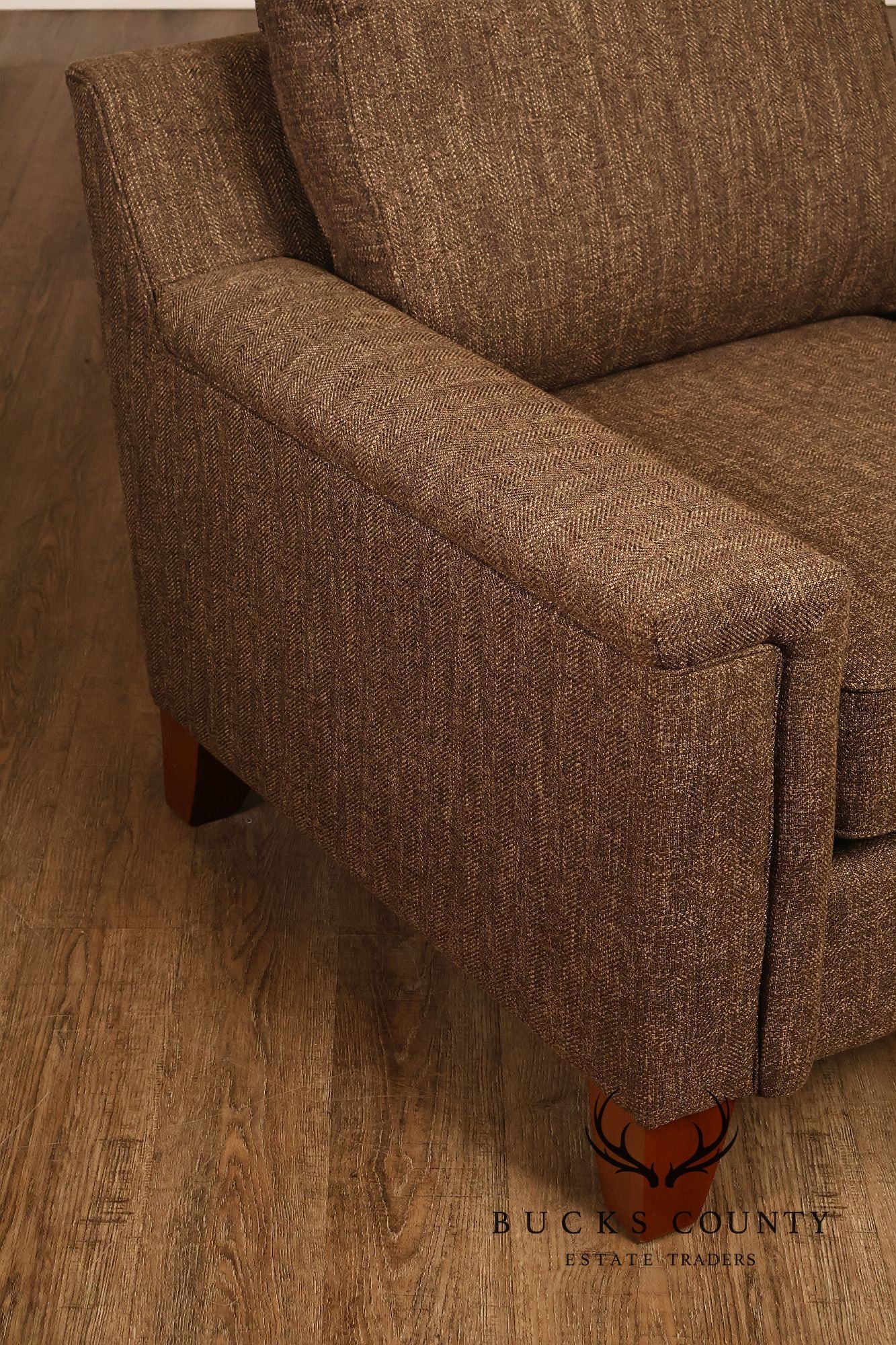 La-Z-Boy Contemporary Style Upholstered Lounge Chair