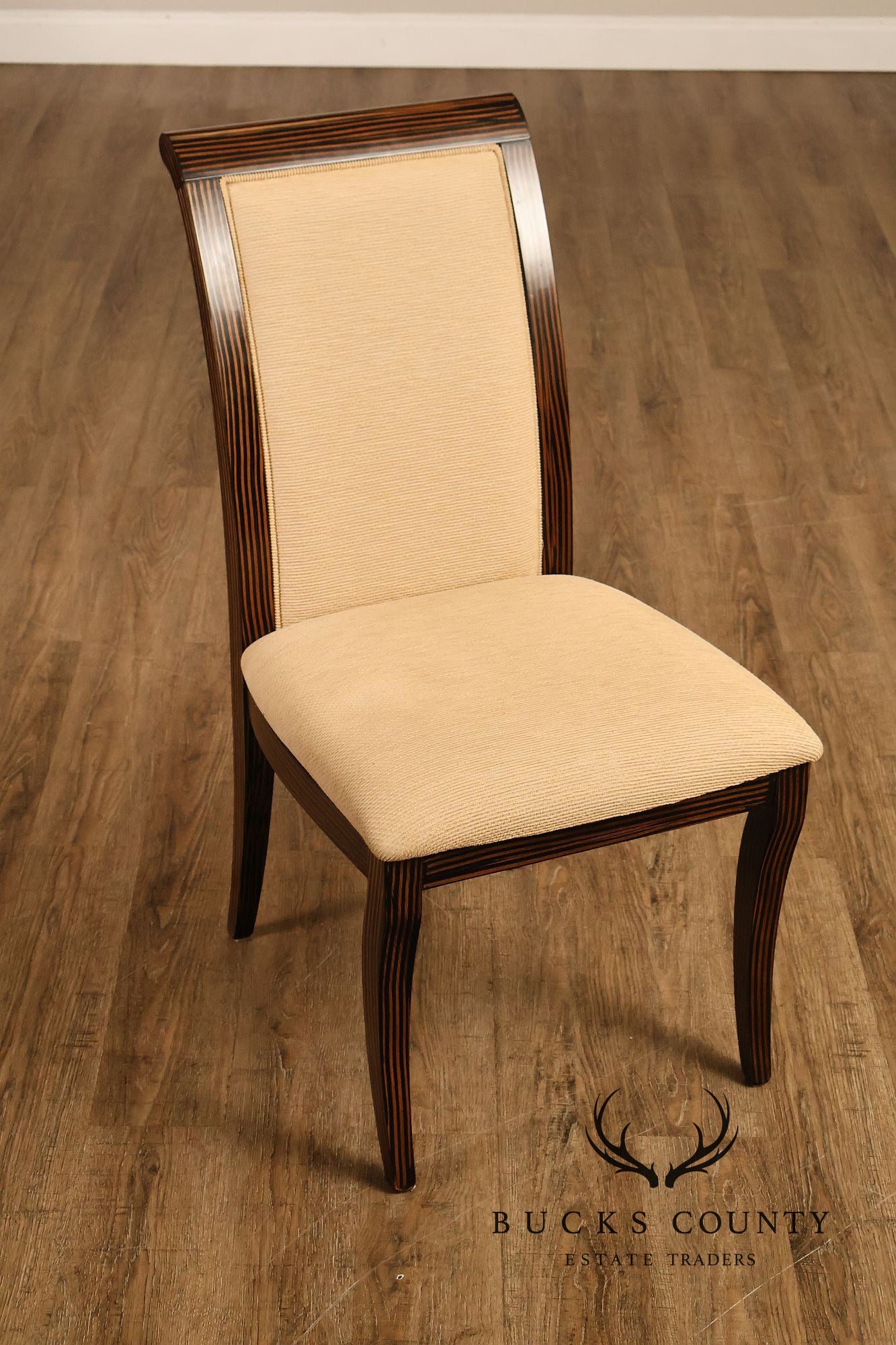 Giorgio Collection Natural Wood Pedestal Dinning Table and 8 Chairs