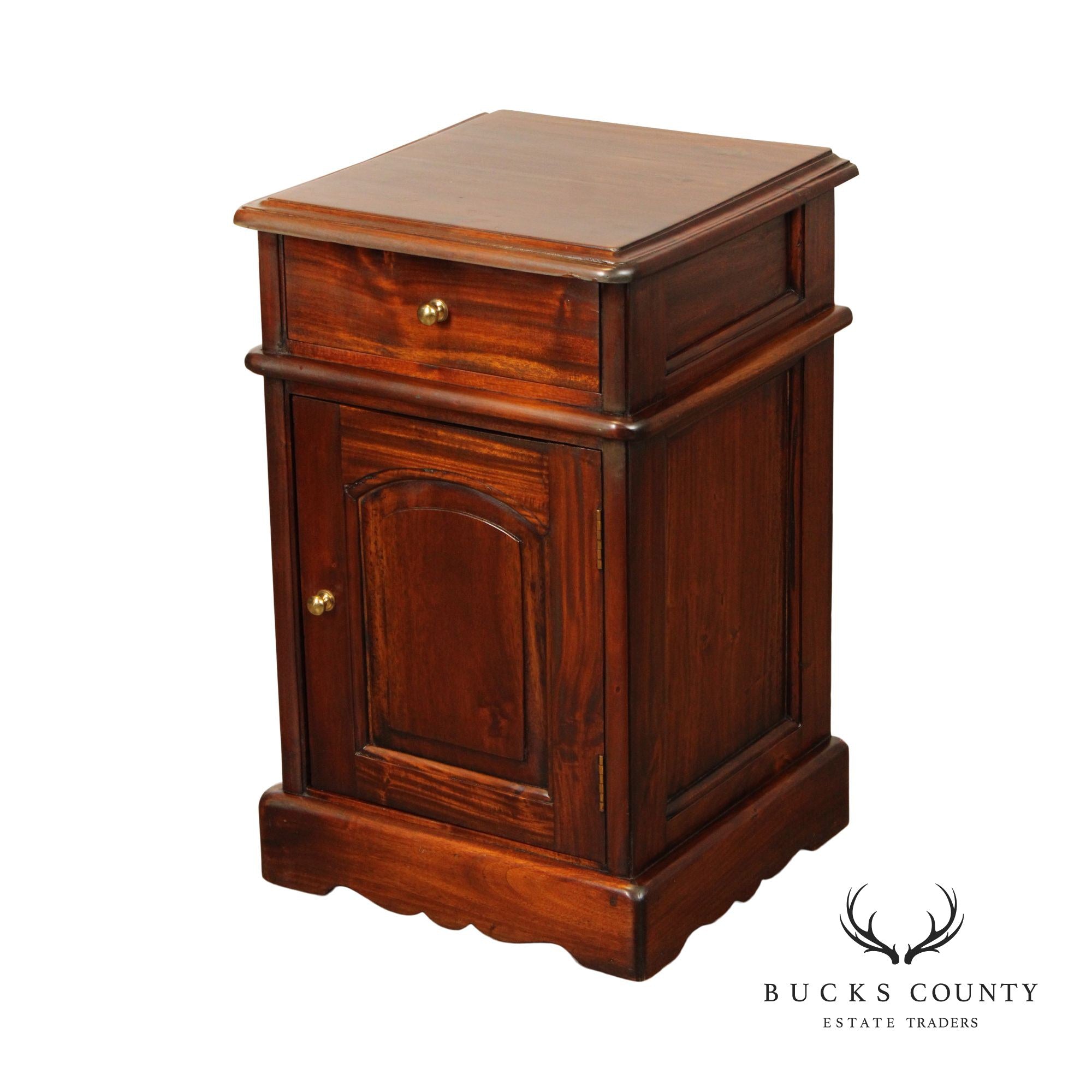 Traditional Hardwood Nightstand Cabinet