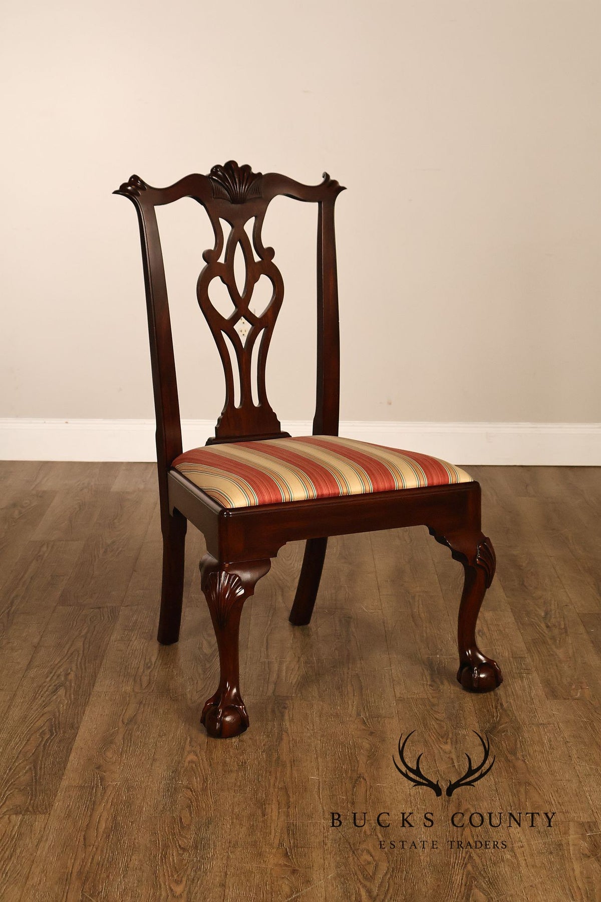 Henkel Harris Set Of Eight Chippendale Mahogany Dining Chairs