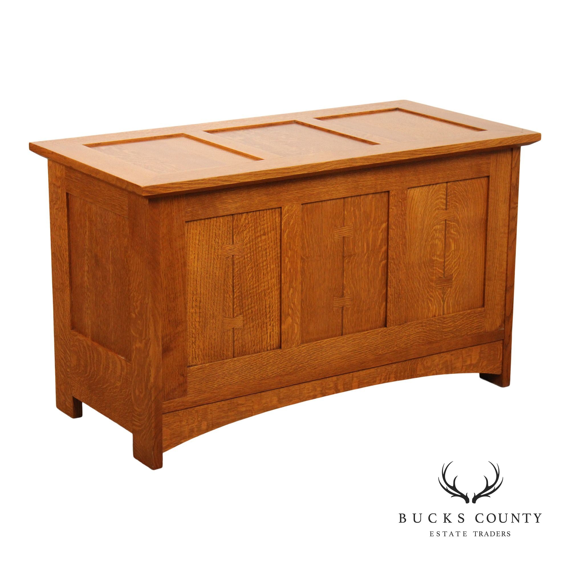 Stickley Mission Collection Oak Blanket Chest