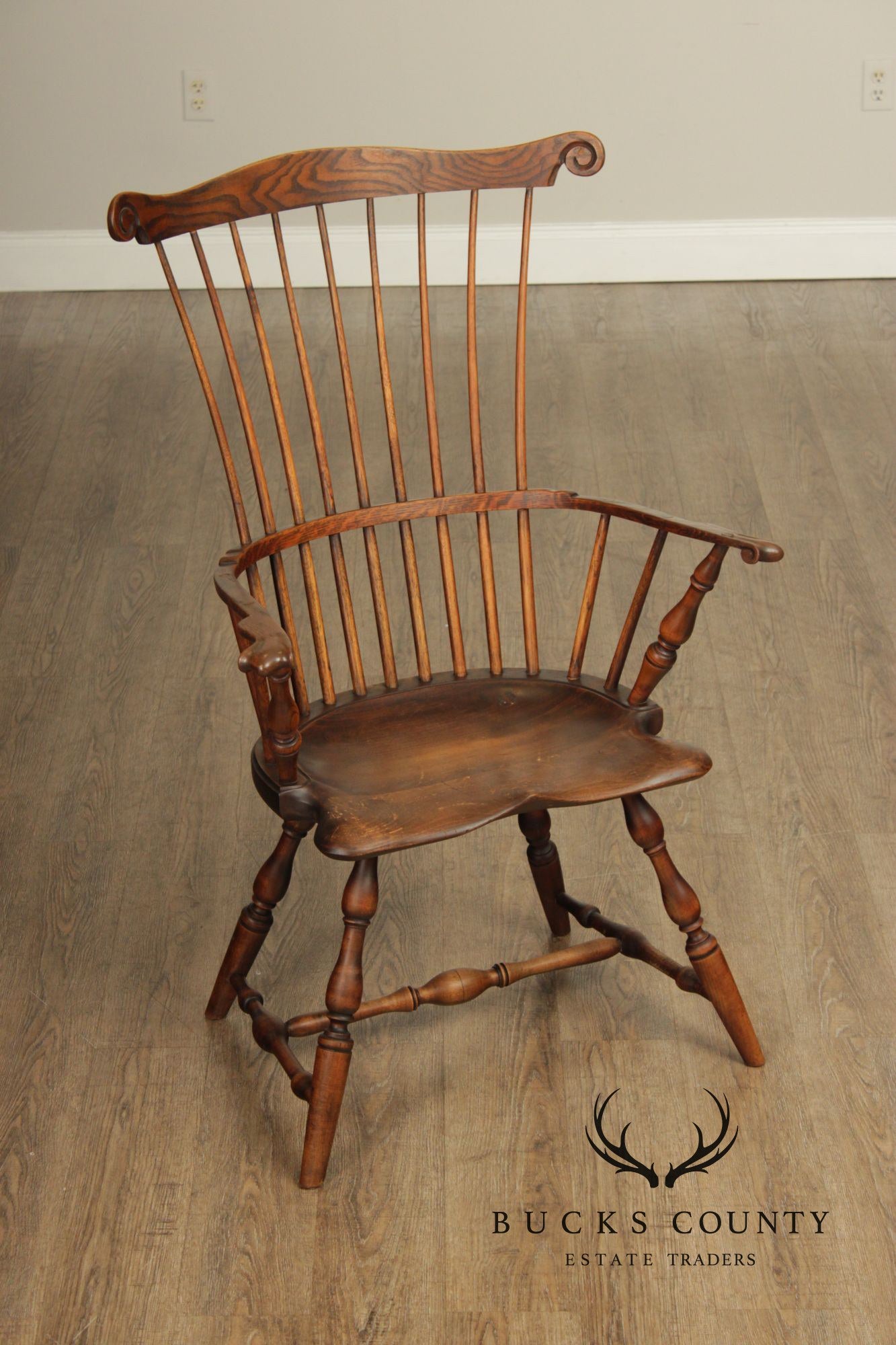 John M. Bair Custom Quality Vintage Comb Back Windsor Armchair