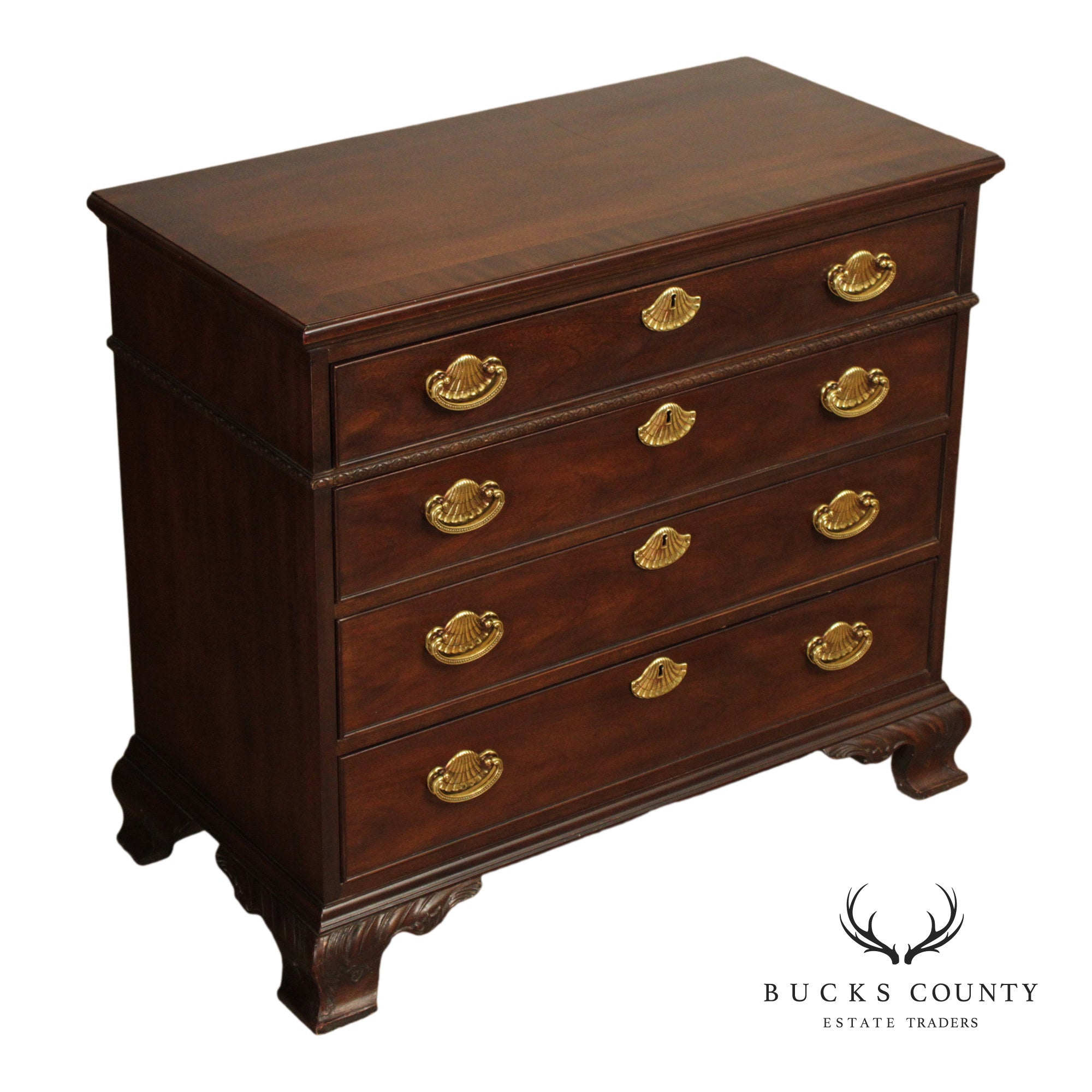 Henredon Georgian Style Mahogany Chest Of Drawers