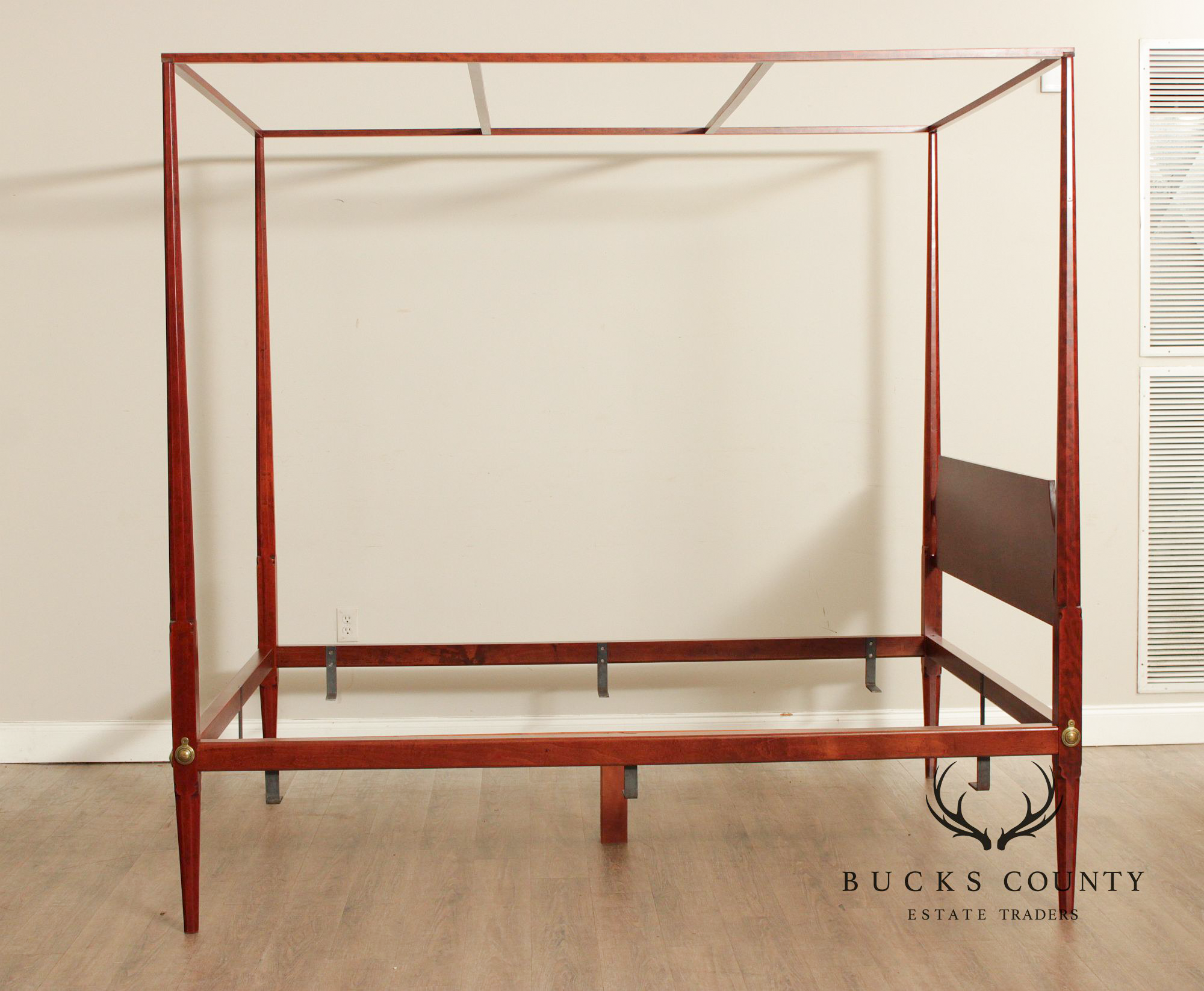 D.R. Dimes Benchmark Collection Cherry Queen Poster Bed