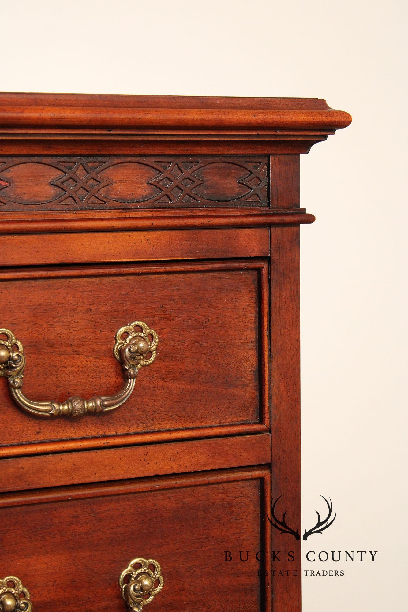 Century Furniture Georgian Style Mahogany Chest on Chest