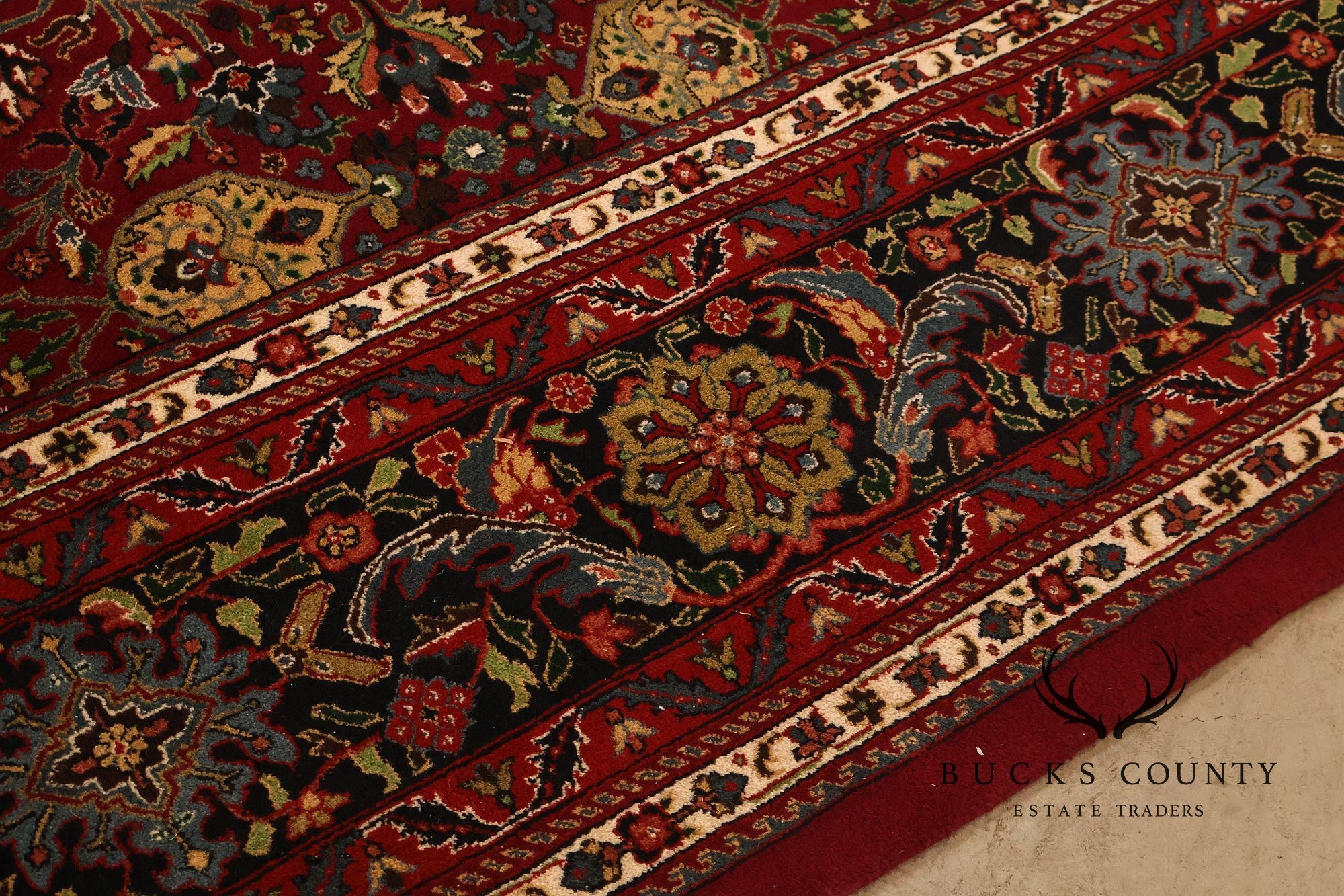Hand Knotted Persian Style Wool Area Rug With Floral Medallion Design