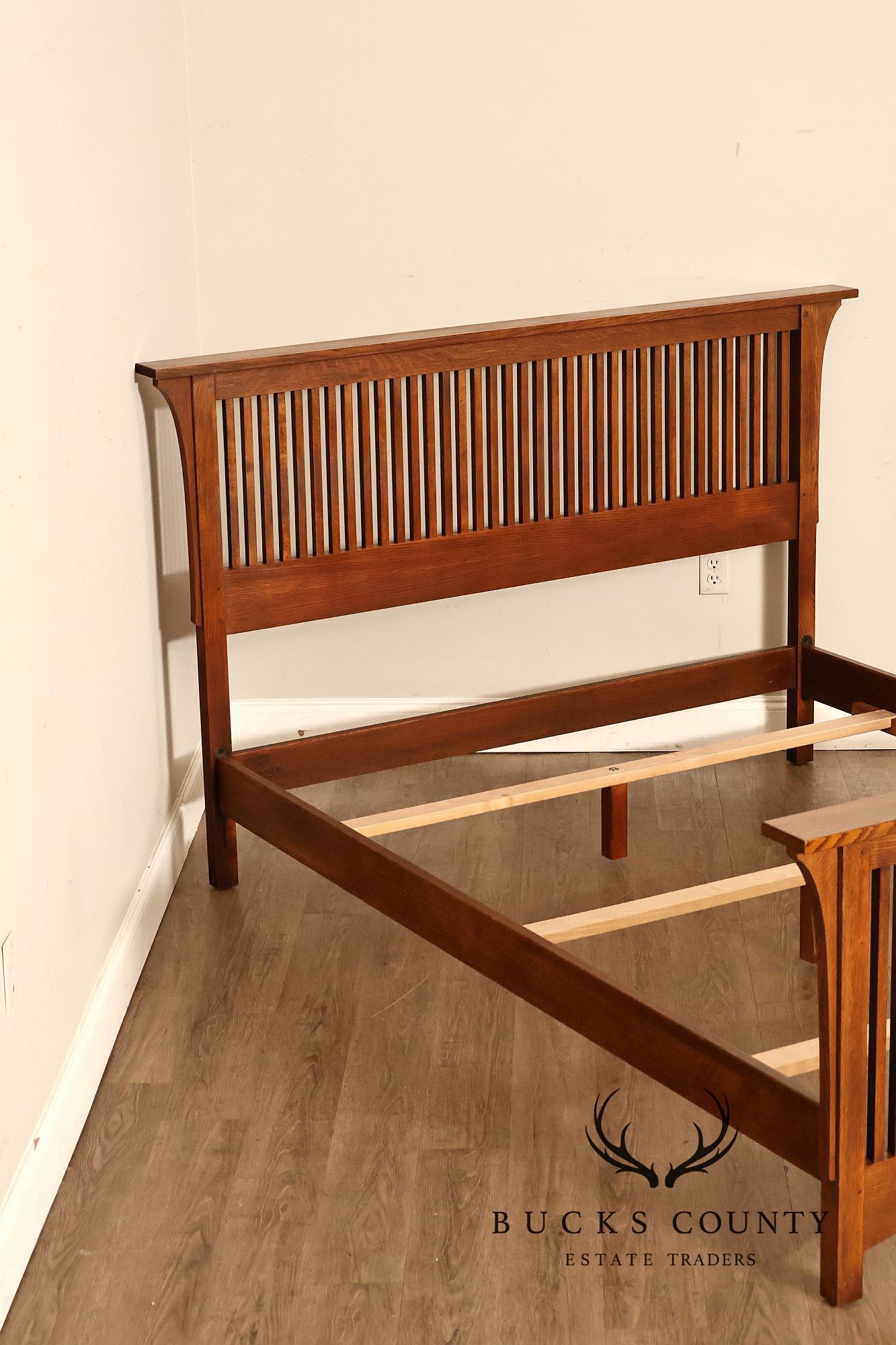 Stickley Mission Collection Oak Spindle Queen Bed