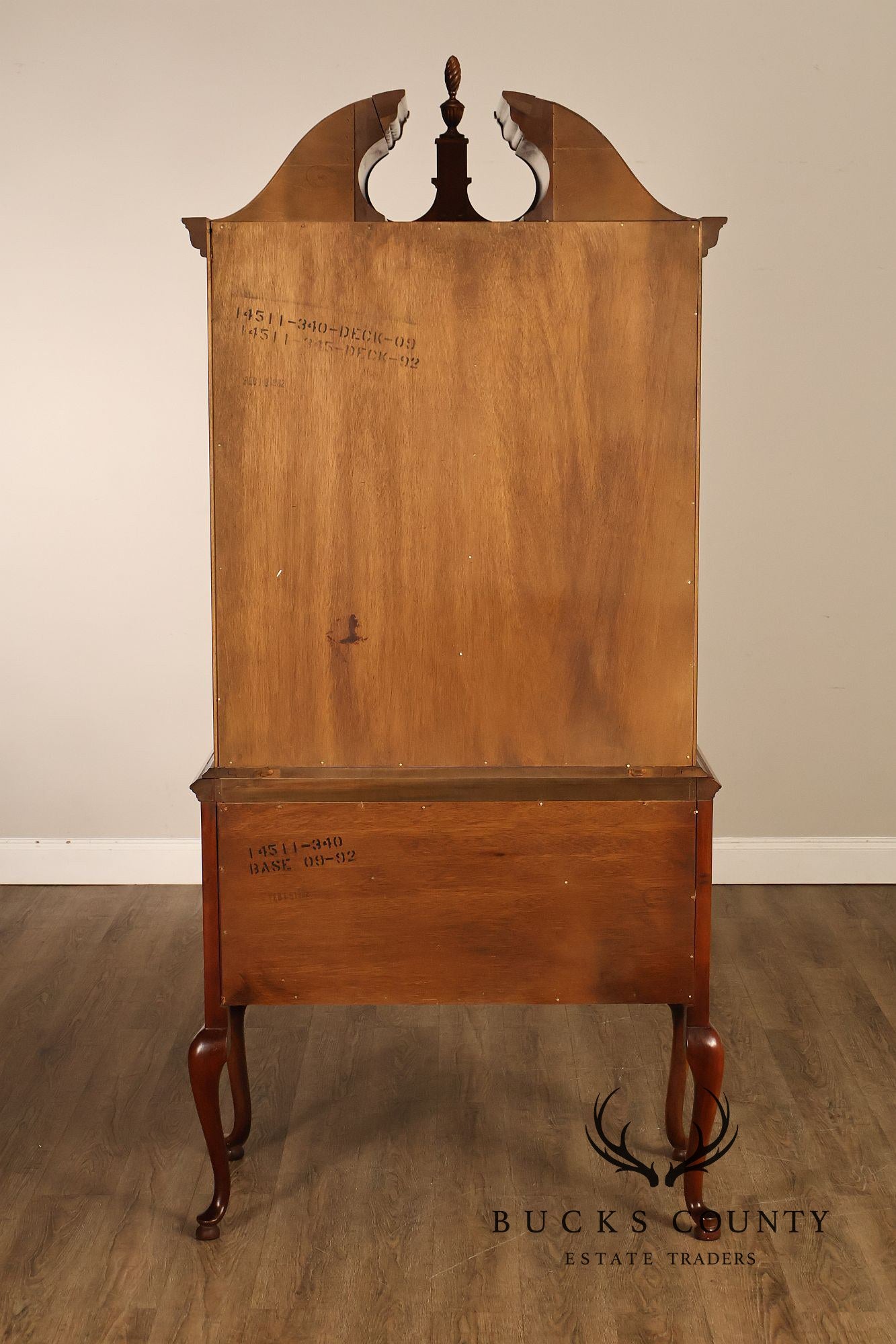Thomasville 'The Mahogany Collection' Carved Highboy