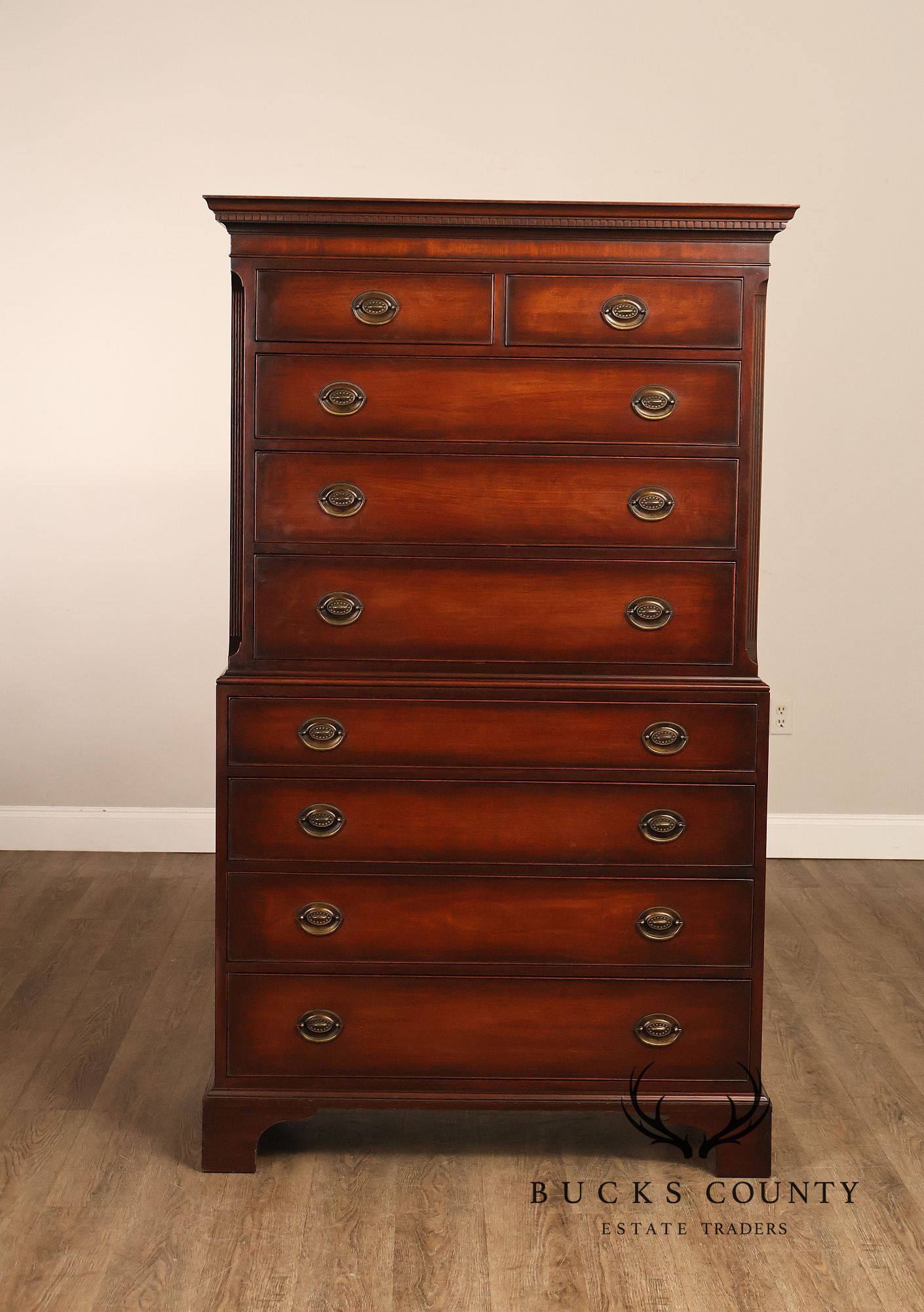 Kindel Georgian Style Mahogany Chest on Chest