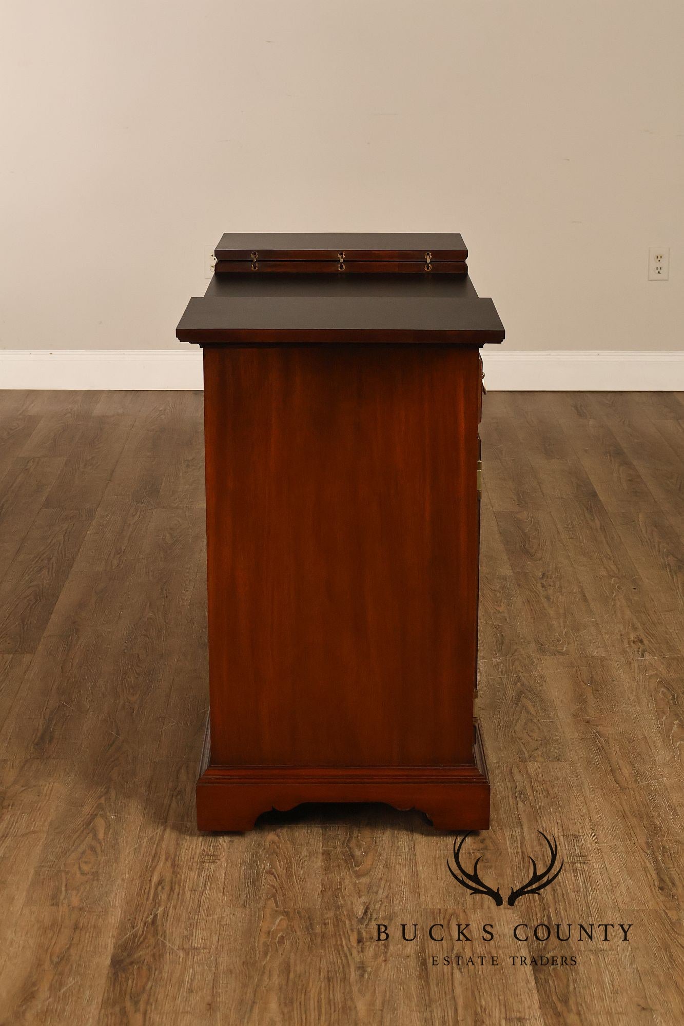 Councill Furniture Georgian Style Mahogany Flip Top Server