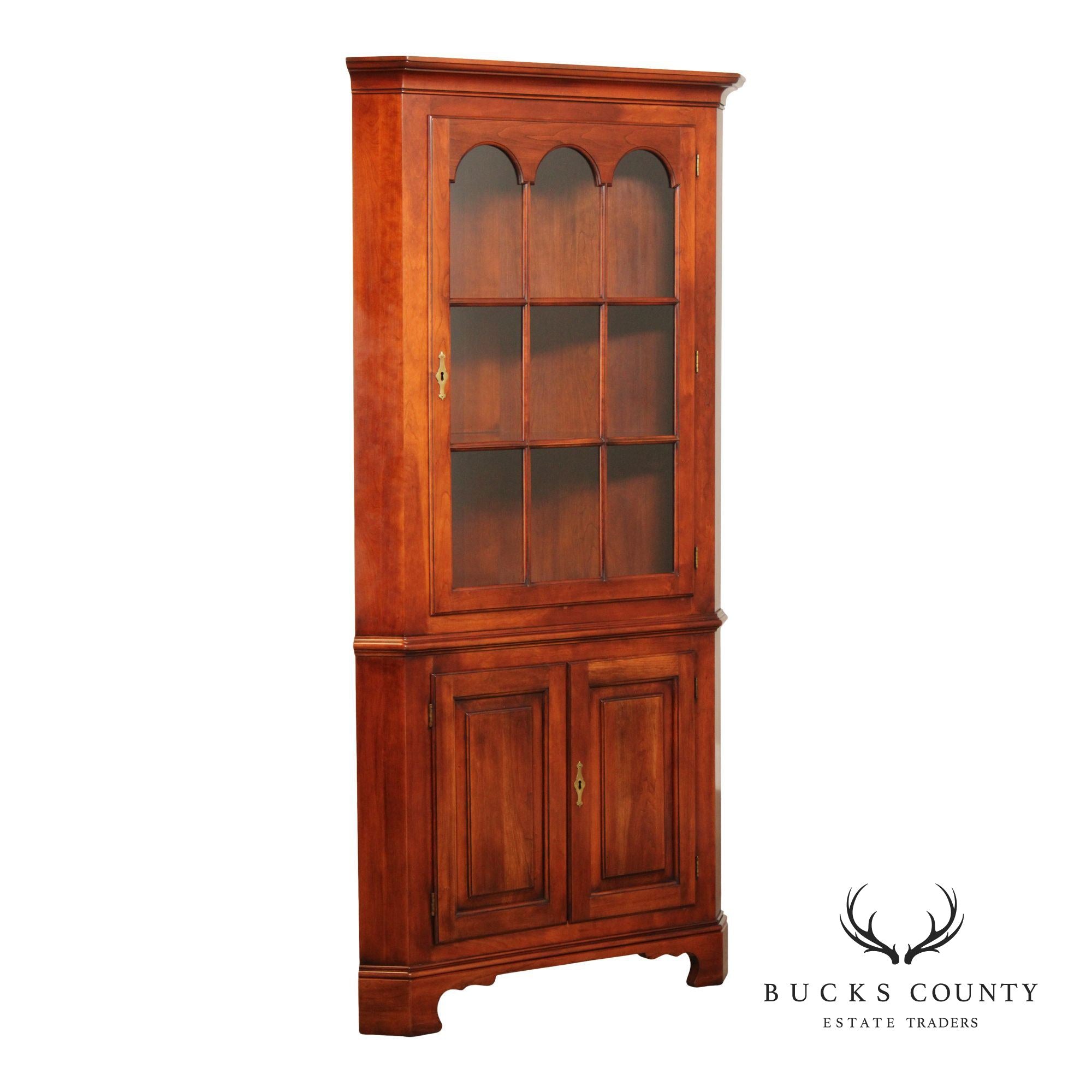 Statton Chippendale Style Cherry Corner Cabinet