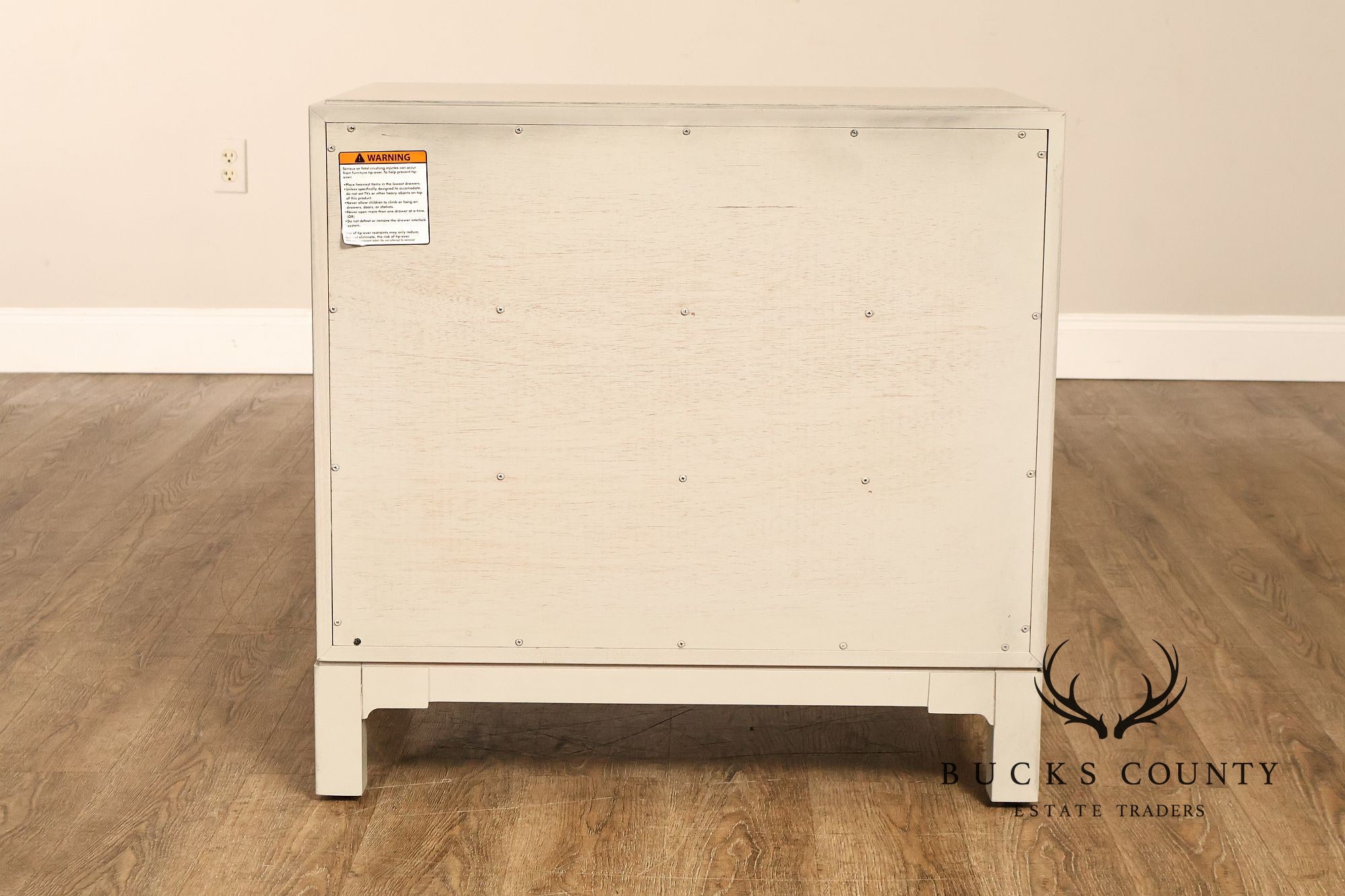 Vanguard Furniture Contemporary Pair Of Grey Three Drawer Chests Night Stands