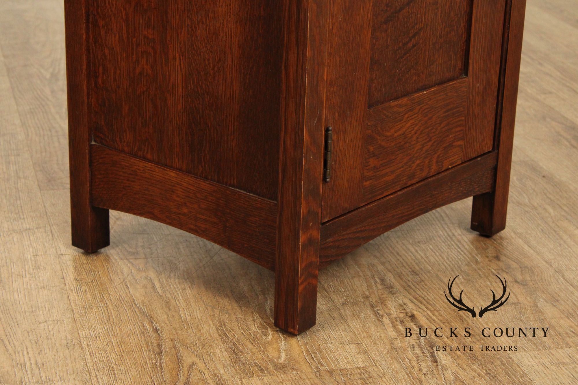 Stickley Mission Collection Oak Cabinet Nightstand