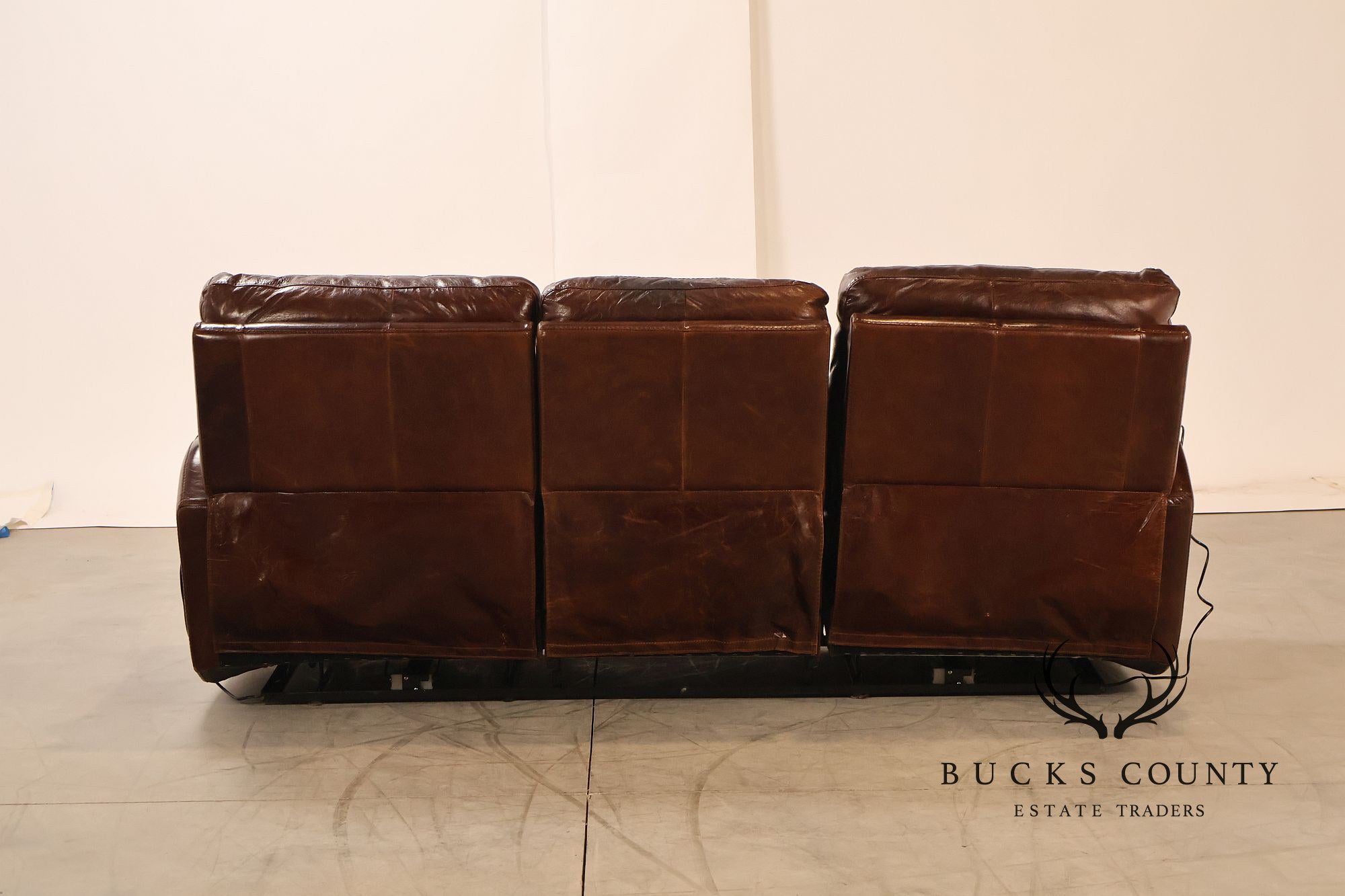 Soft Line Pair of 'Energia' Leather Power Reclining Sofas