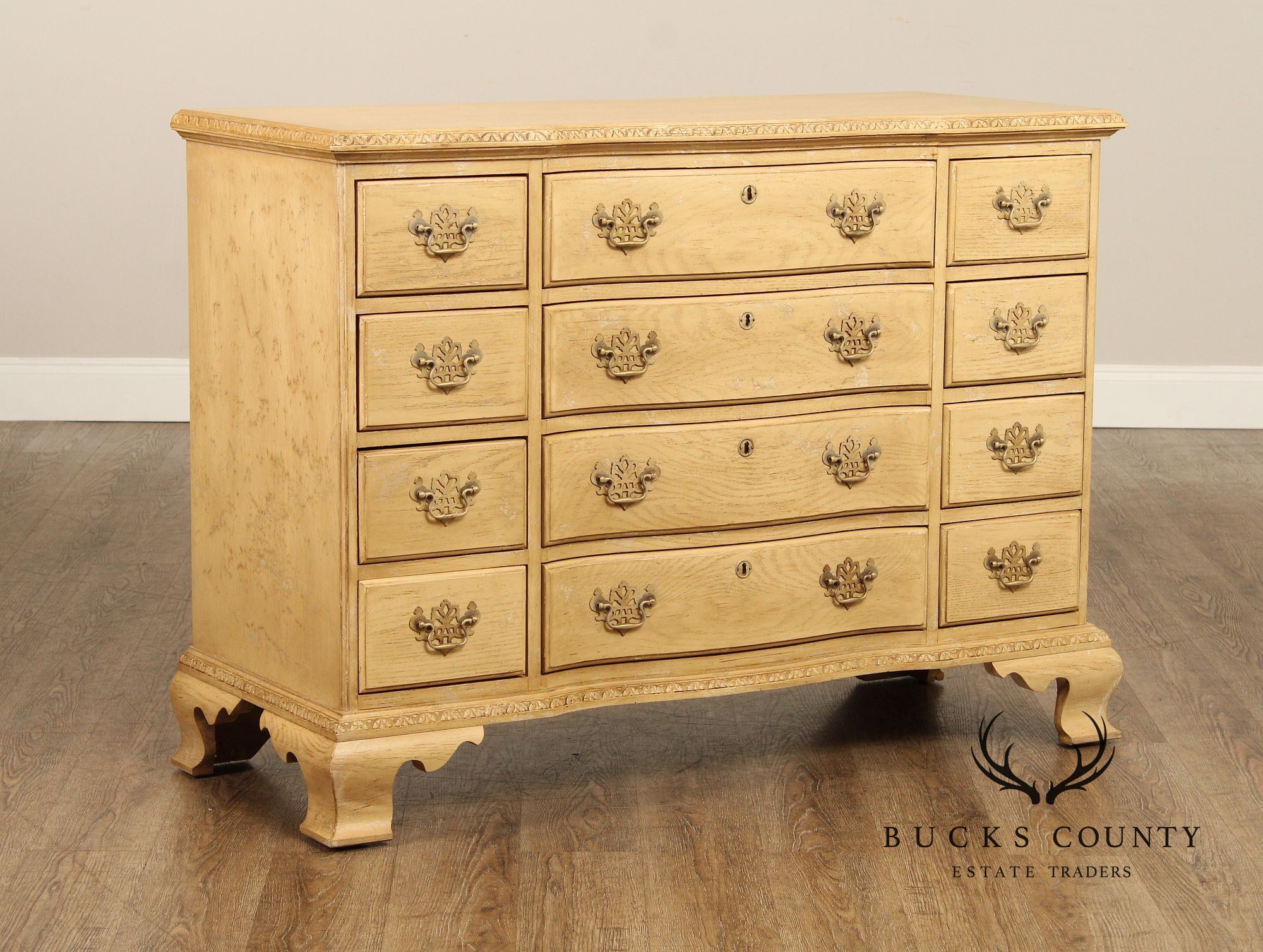 Century Furniture Georgian Style Distress Painted Oak Twelve Drawer Chest