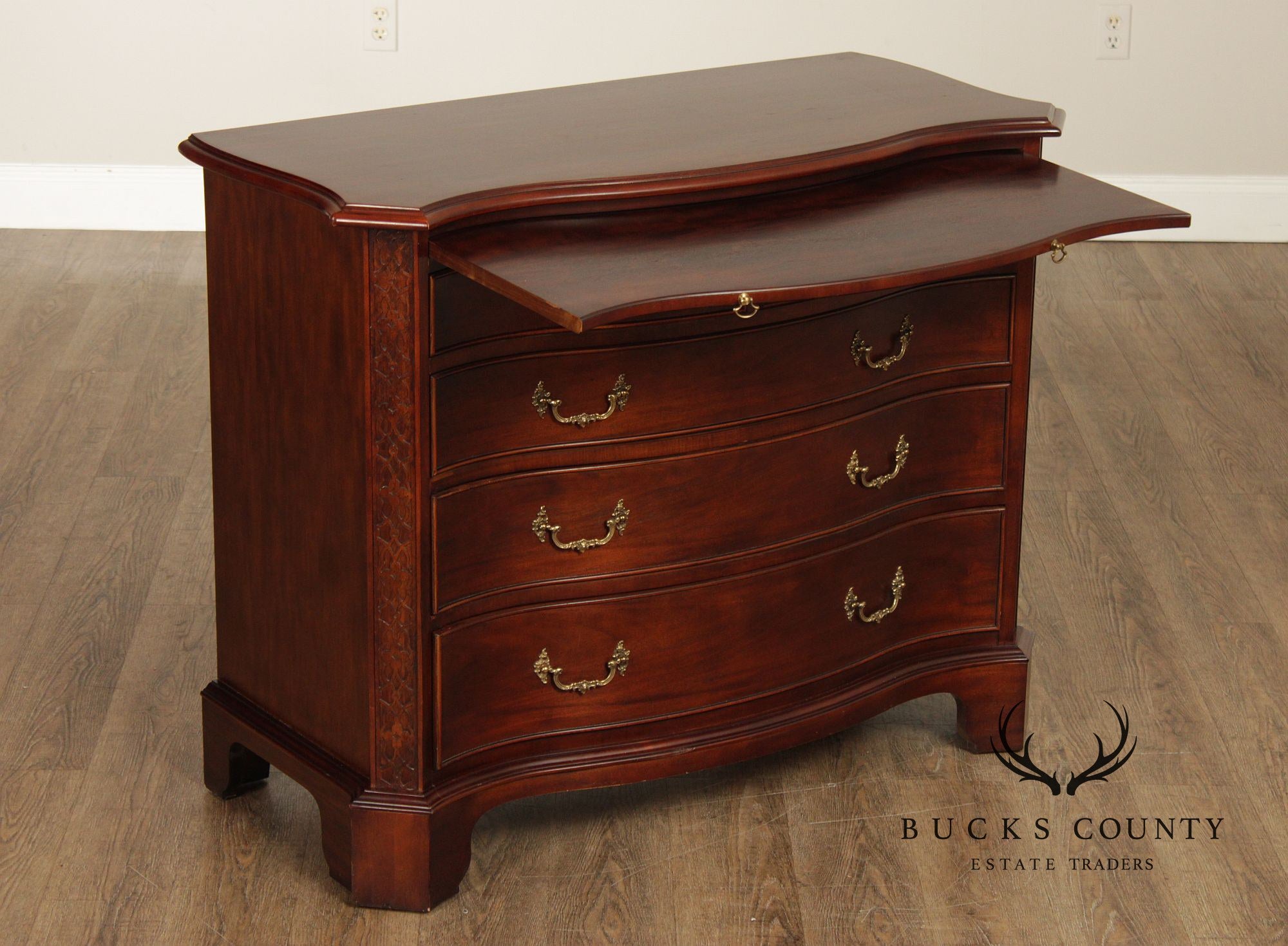 Century George III Style Mahogany Serpentine Front Bachelor’s Chest